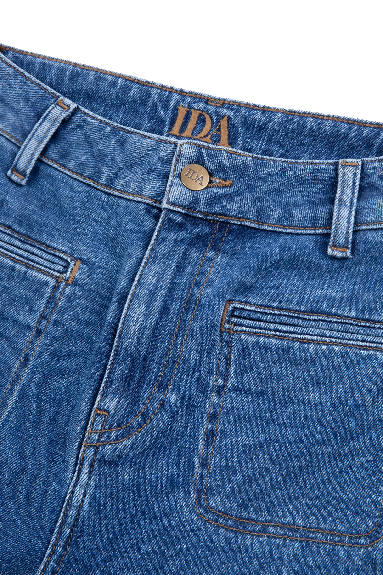 waist and pocket detail