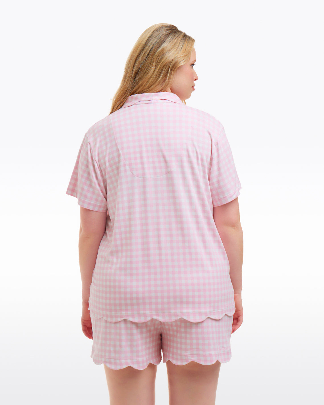 extended-size back view