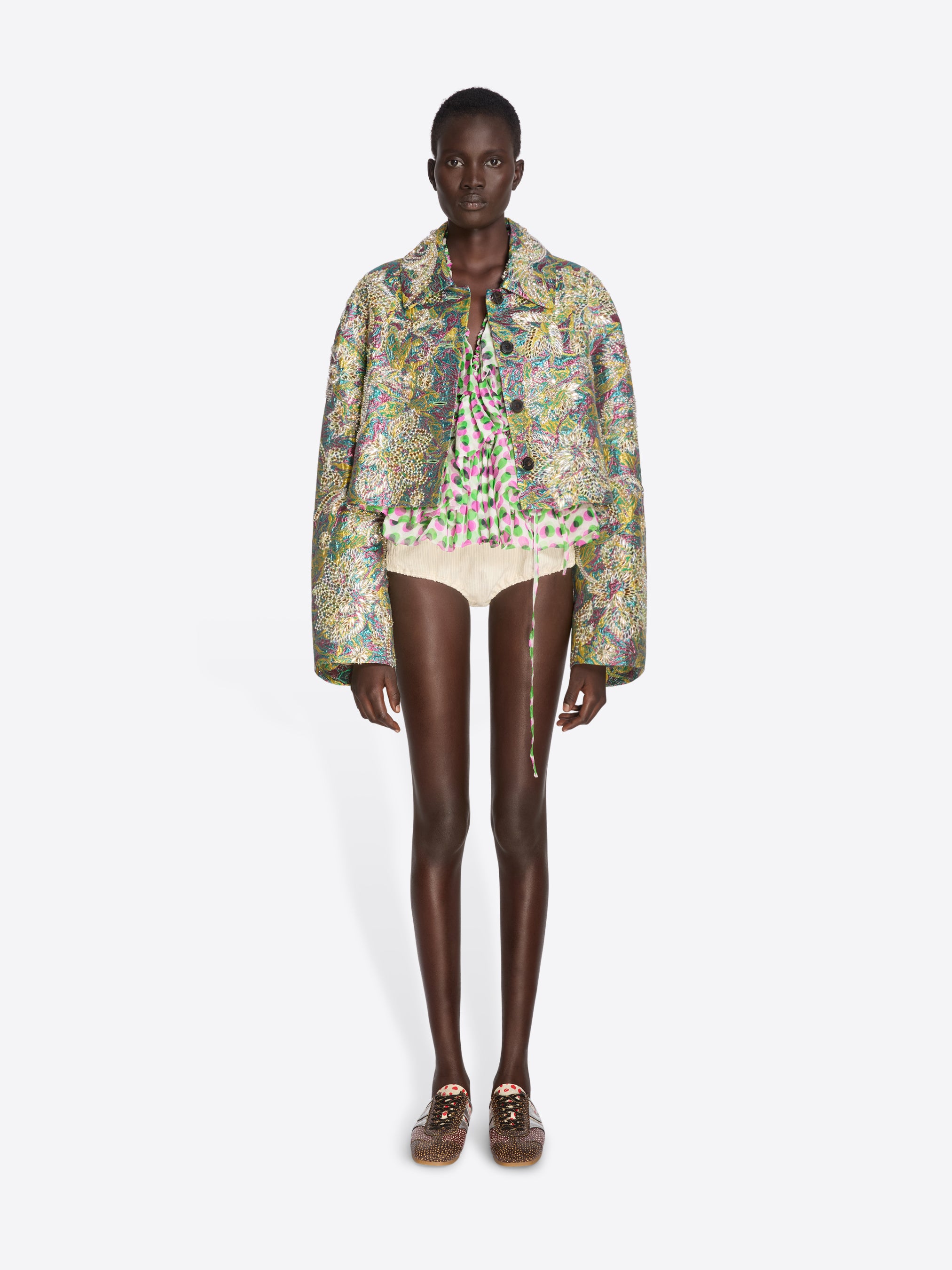 on-model cropped proportion