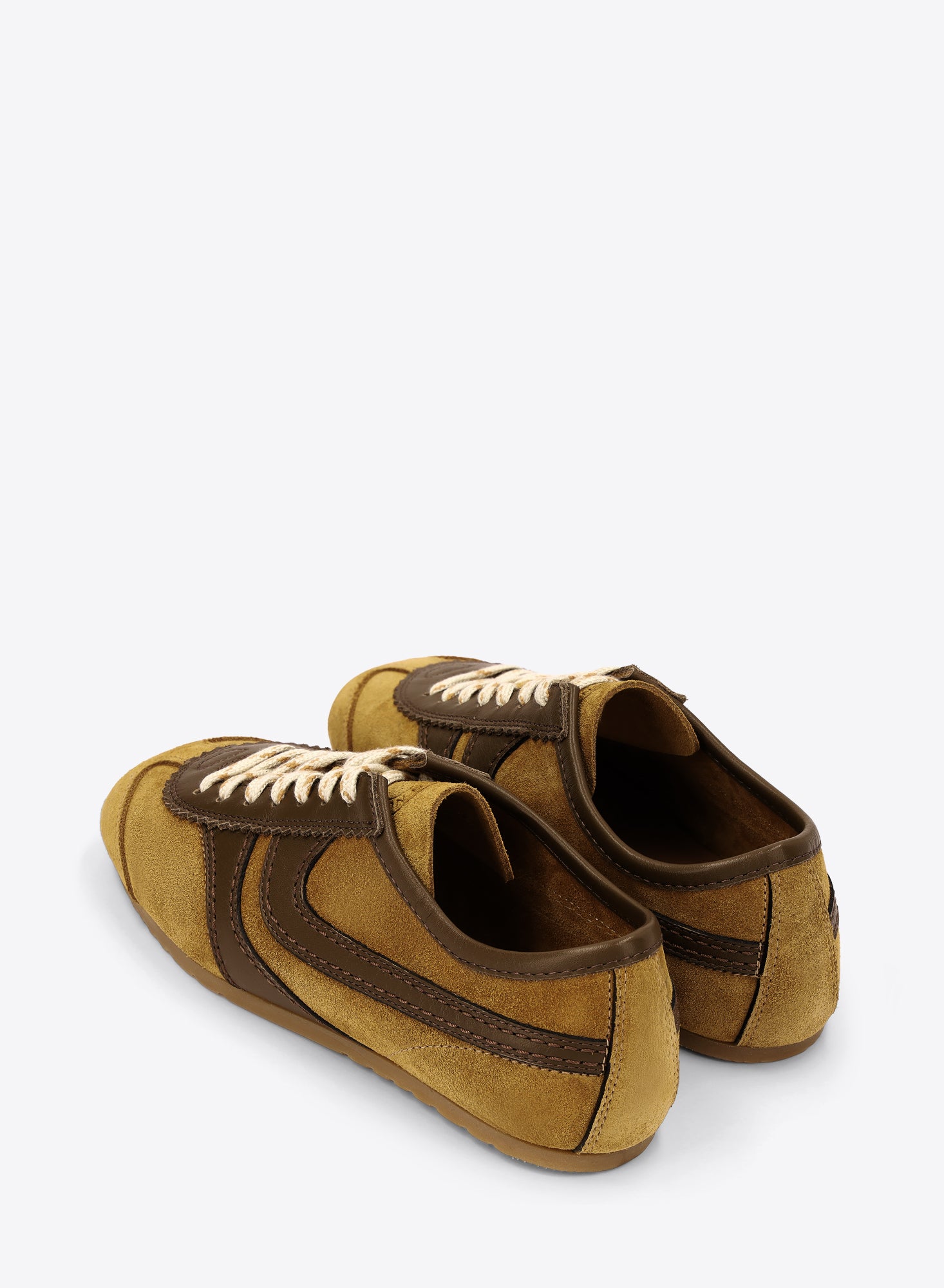 sole and heel angle