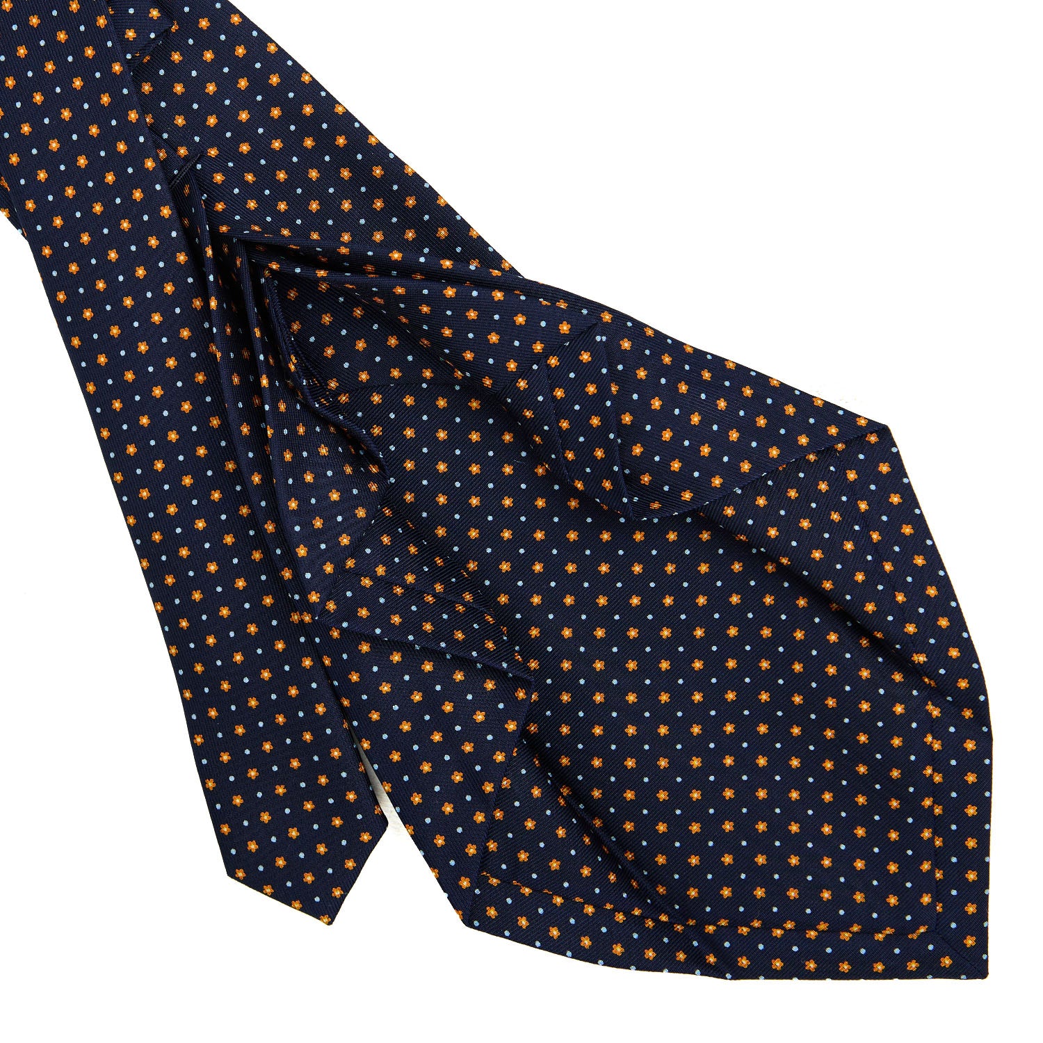 pattern scale across the wider silk body