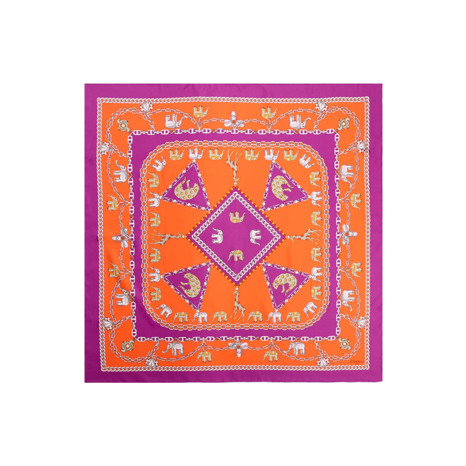 folded scarf presentation