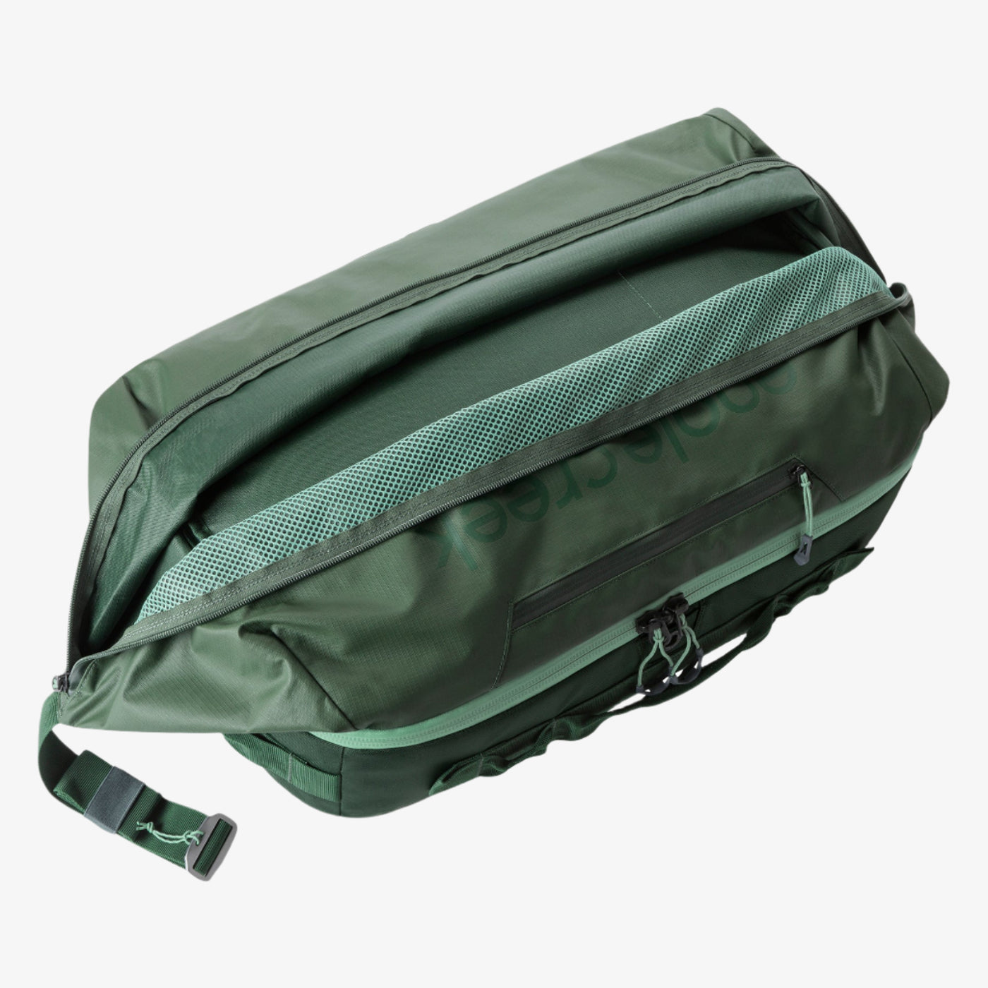 laptop compartment detail