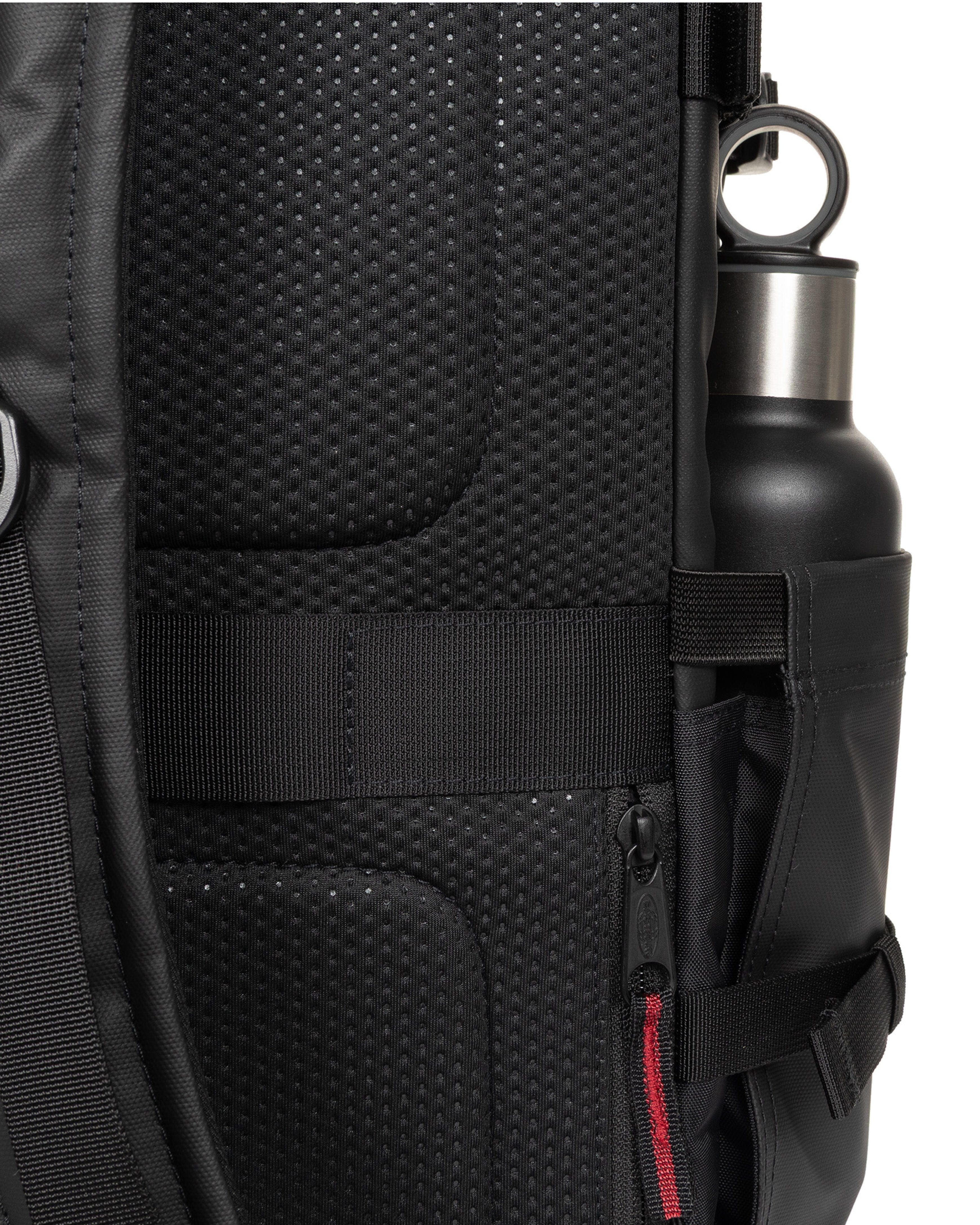 side bottle pocket