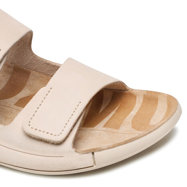 strap and footbed closeup