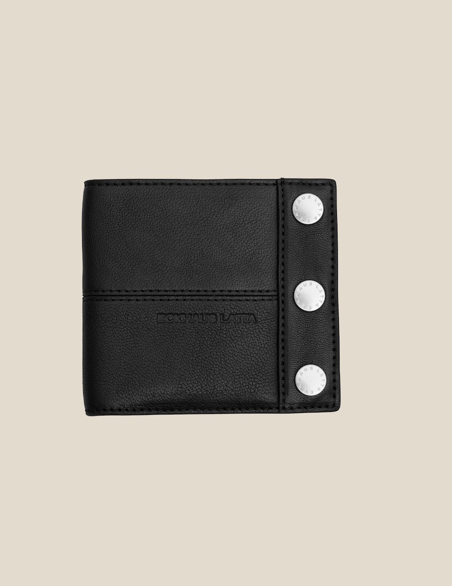 bi-fold front view