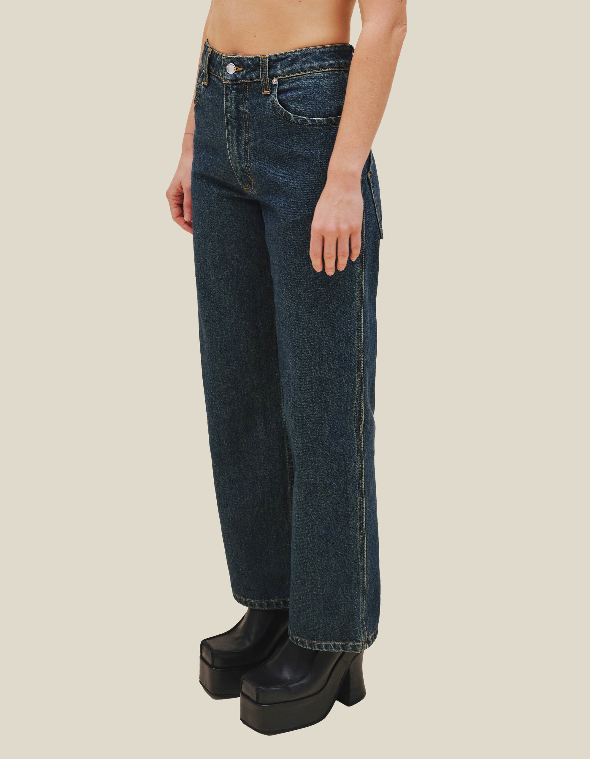 Wide Leg Jean