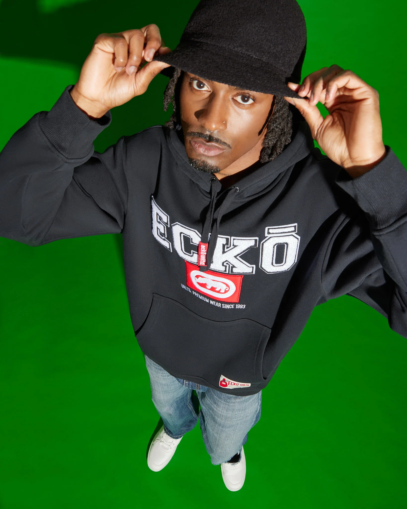 True Ecko red colourway, front view