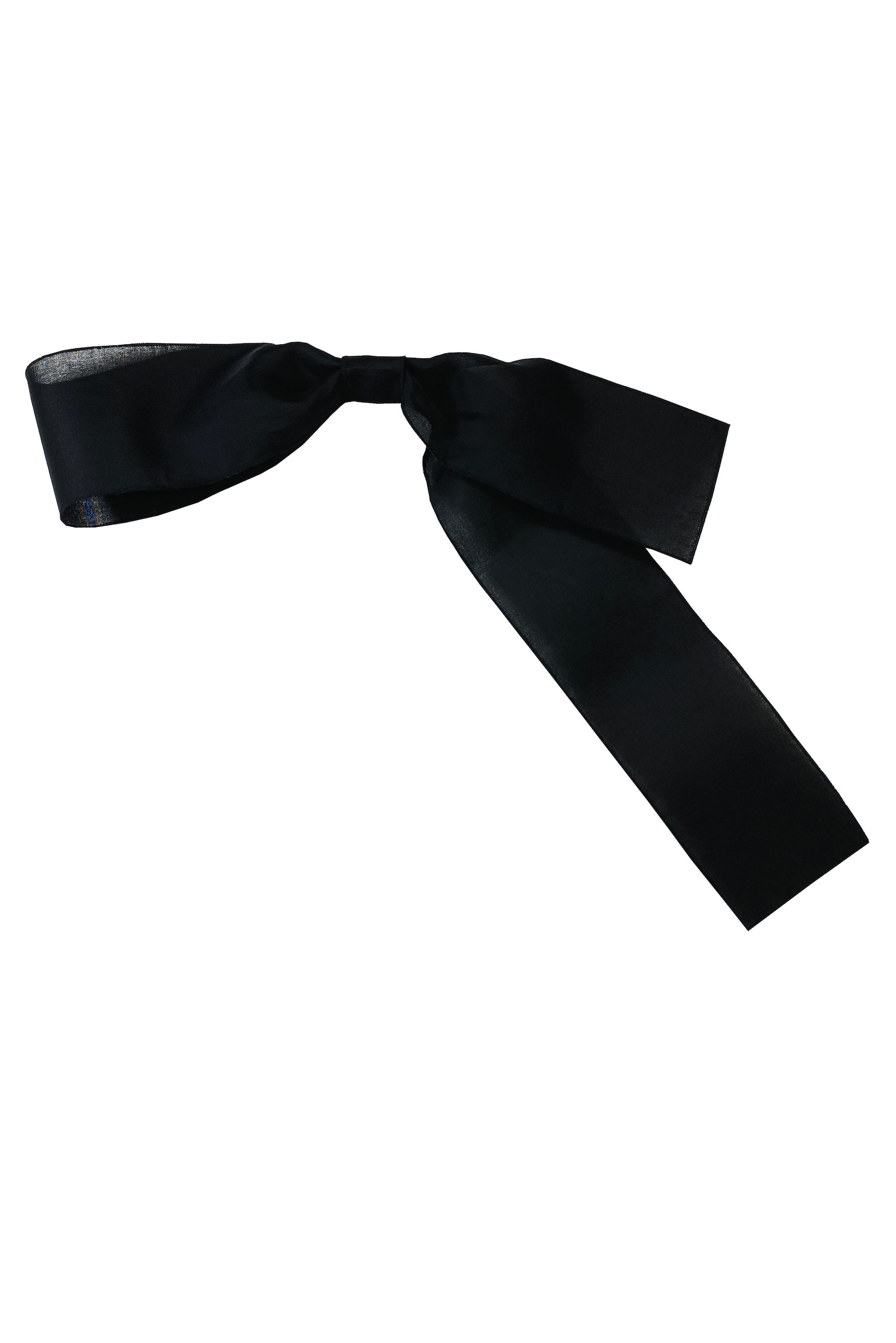 black bow