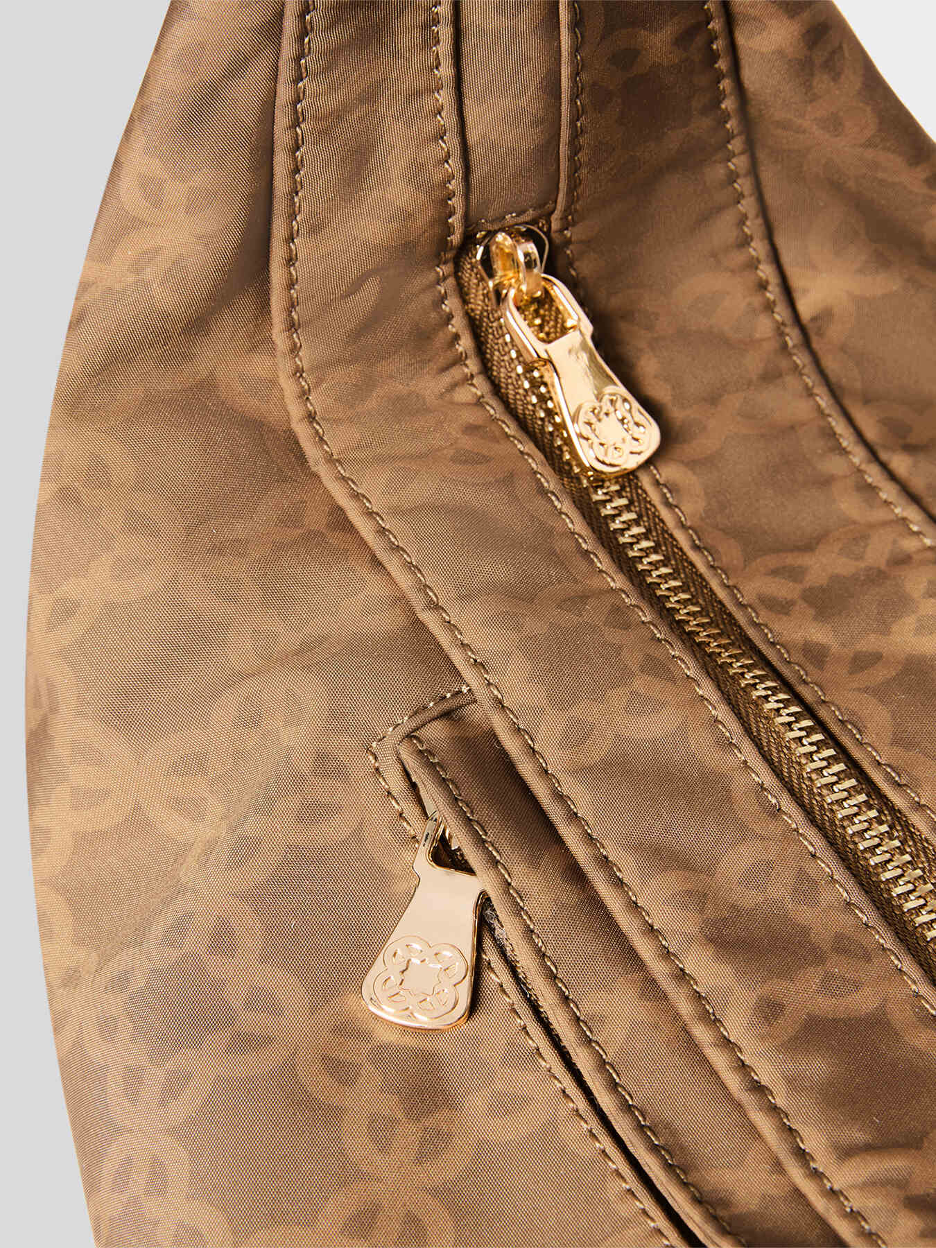 detail or back view