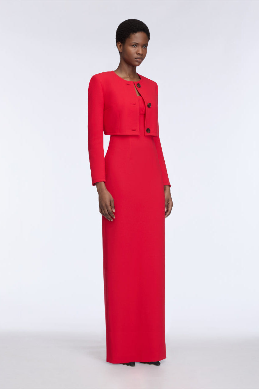 round neckline detail