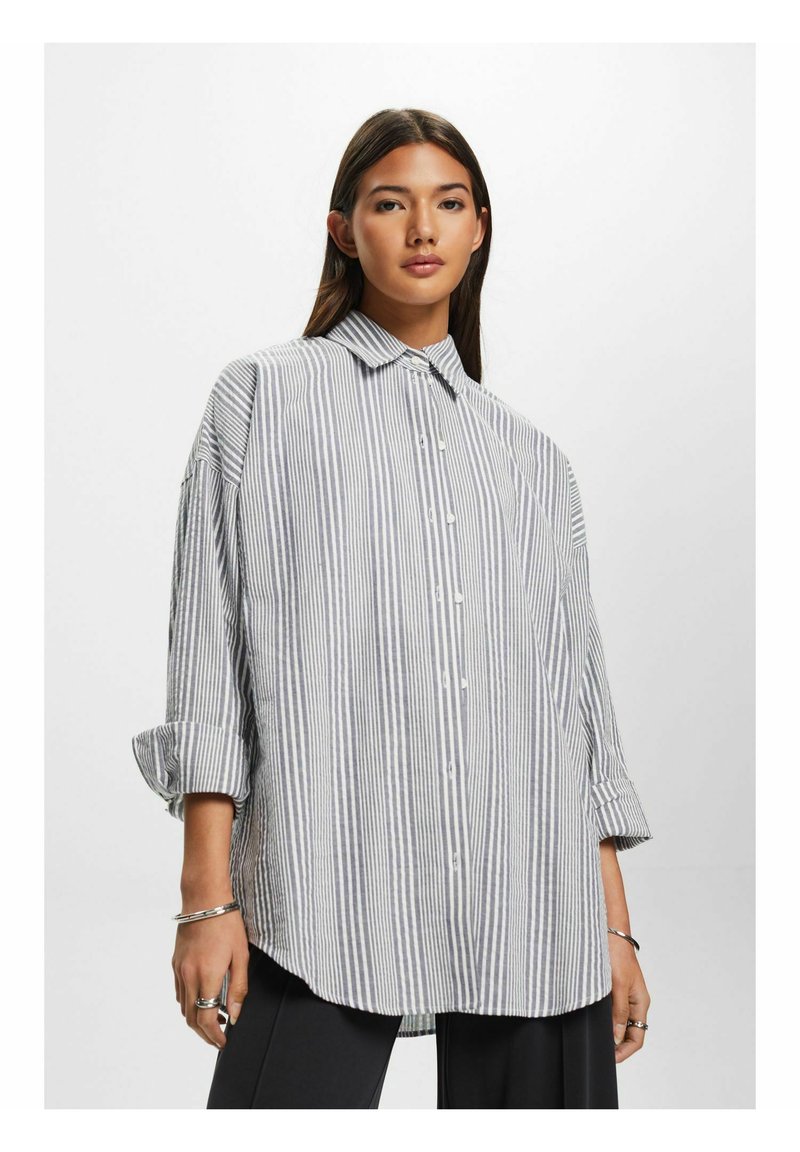 dark blue blouse