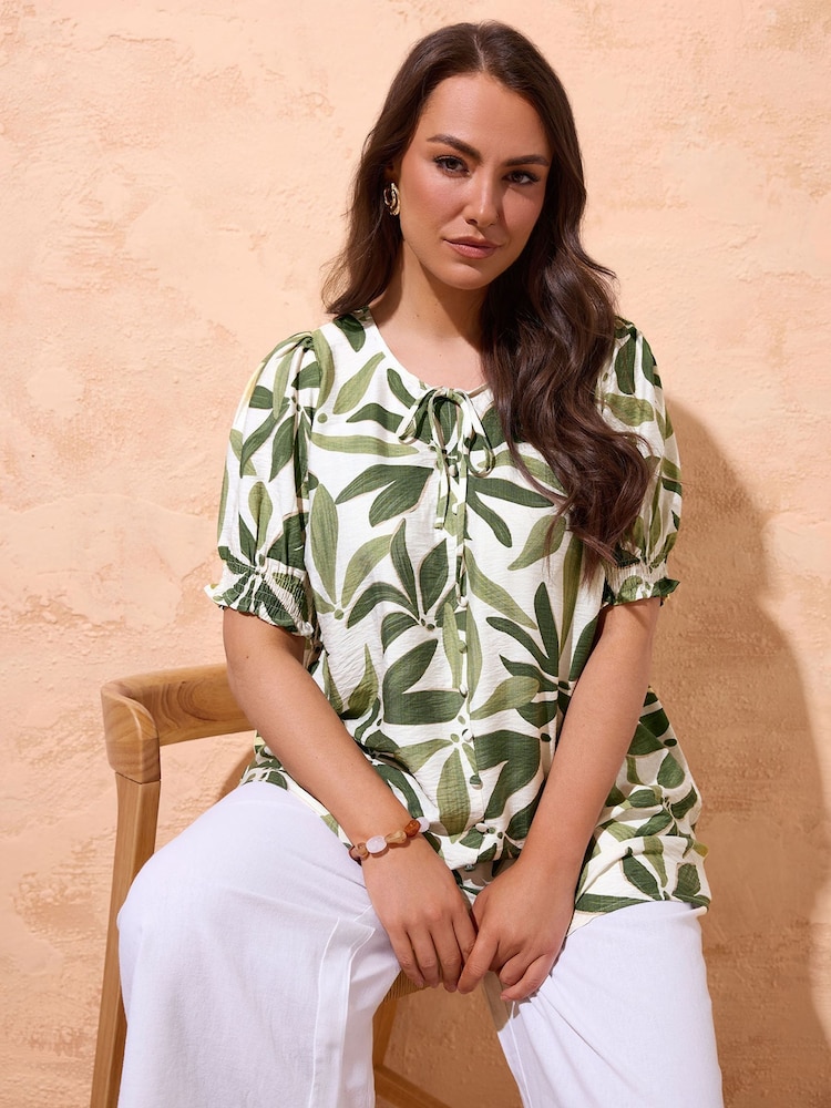 Green print seated view