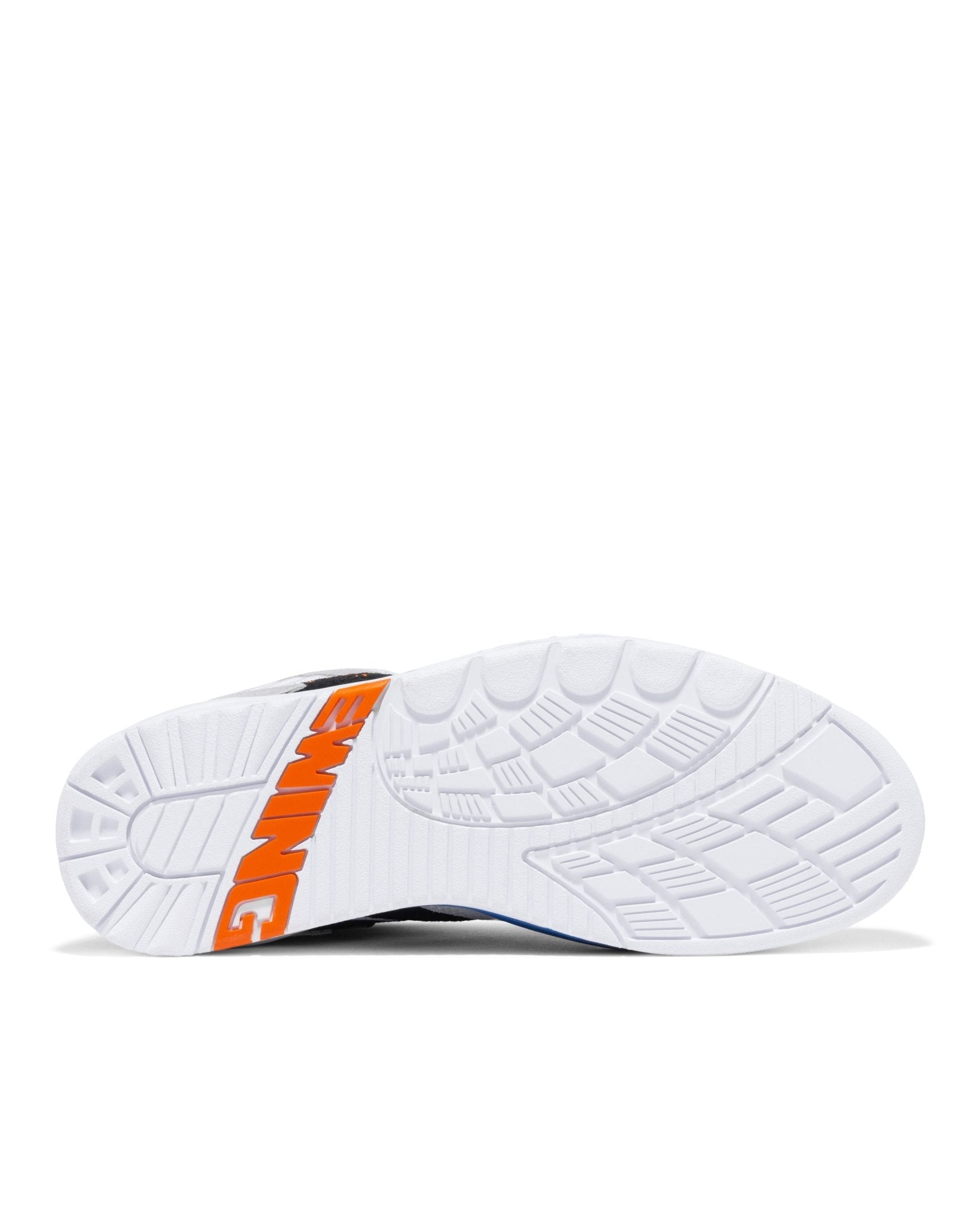 Outsole angle from the official product set