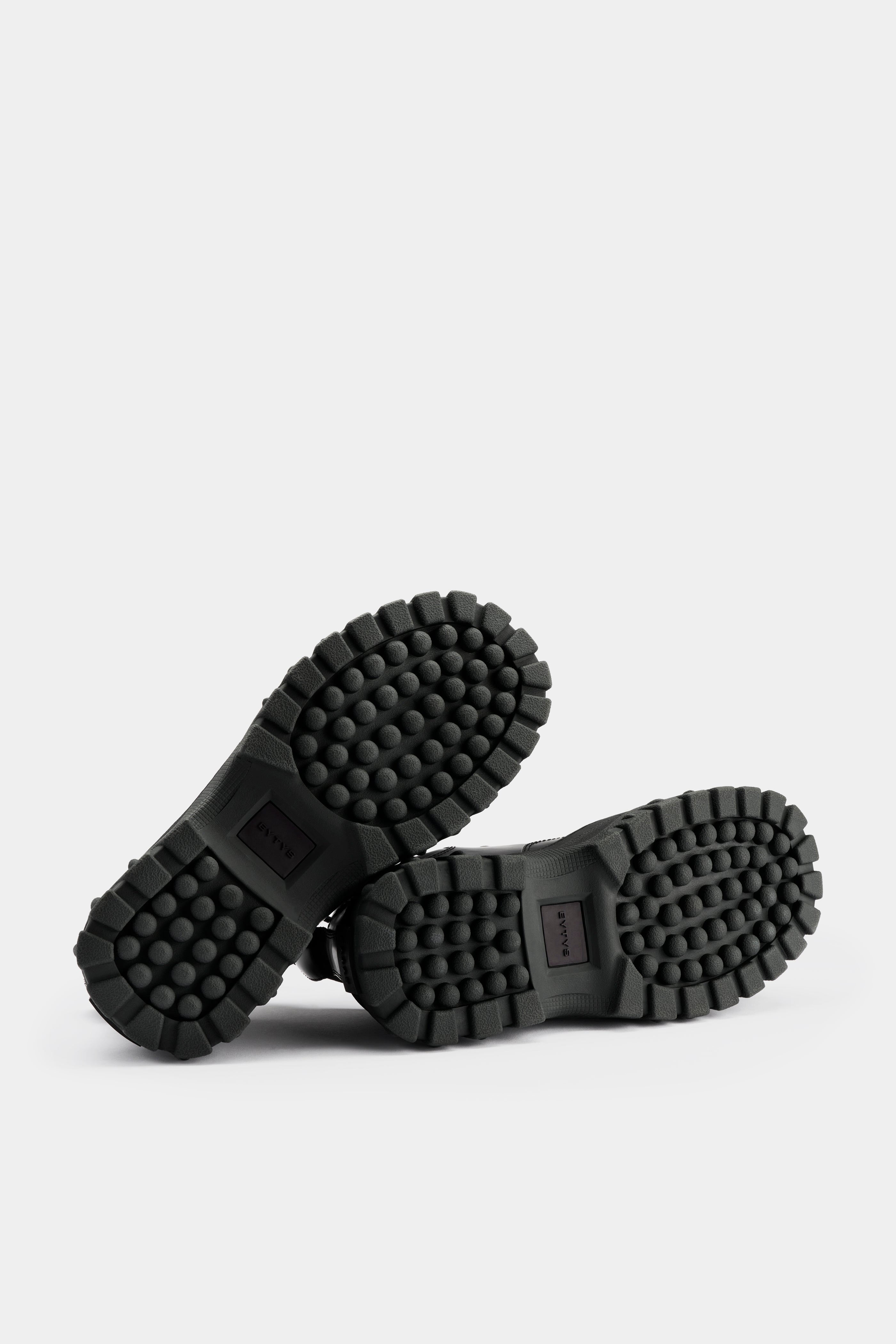 heel detail