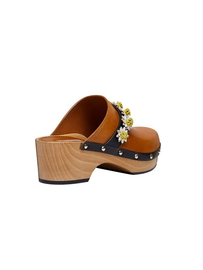 sienna leather version from the Jean family