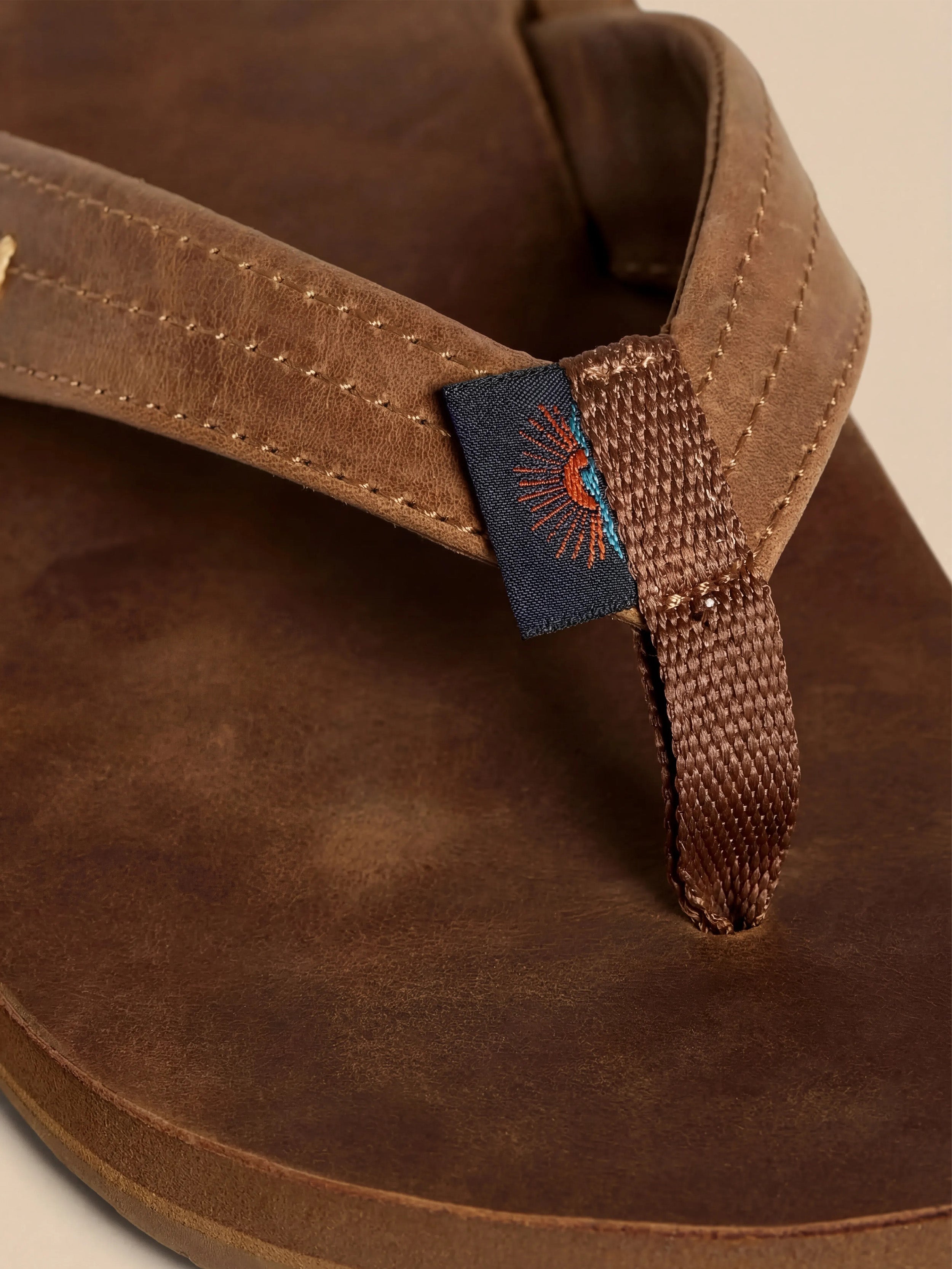 strap detail