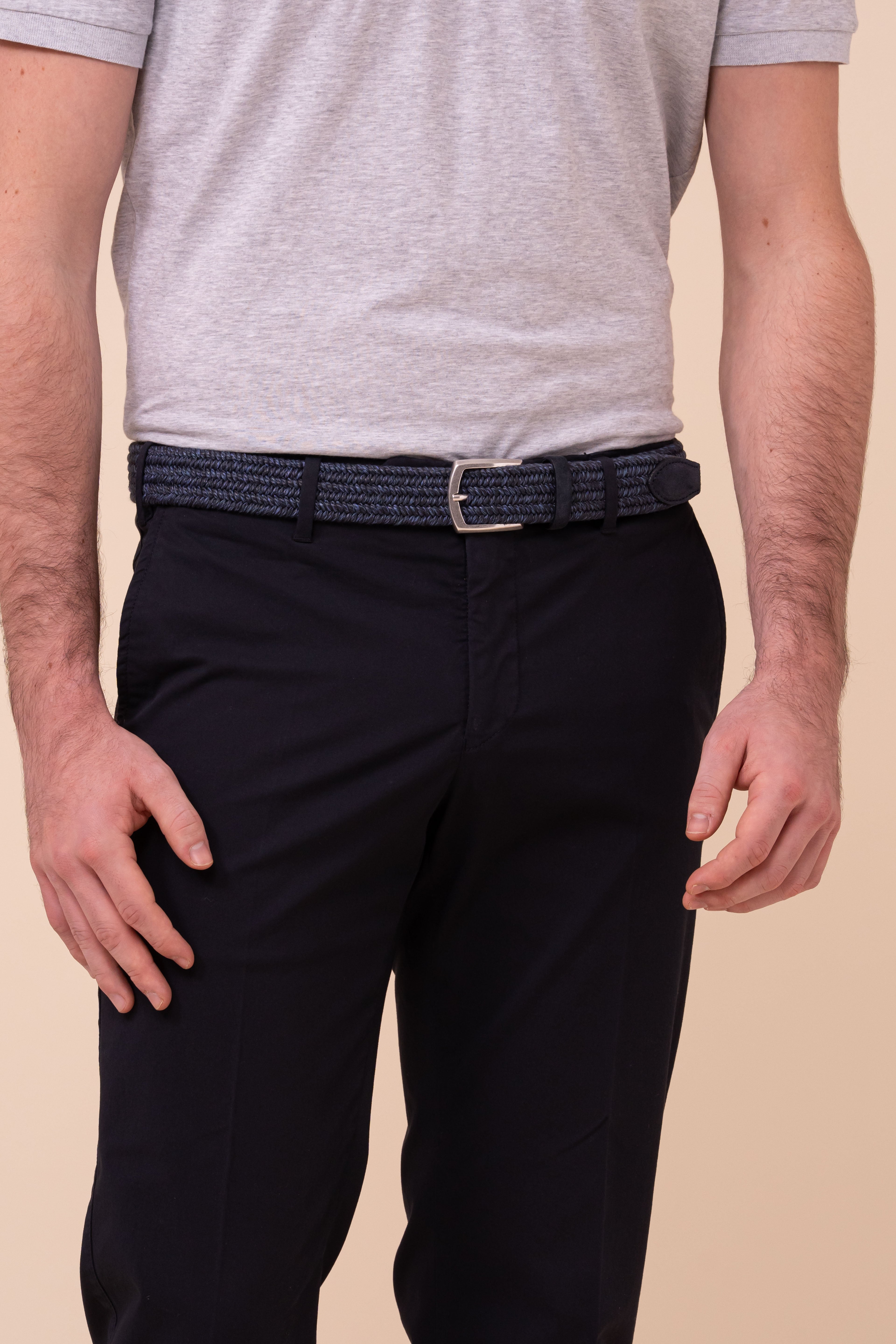 side/detail view