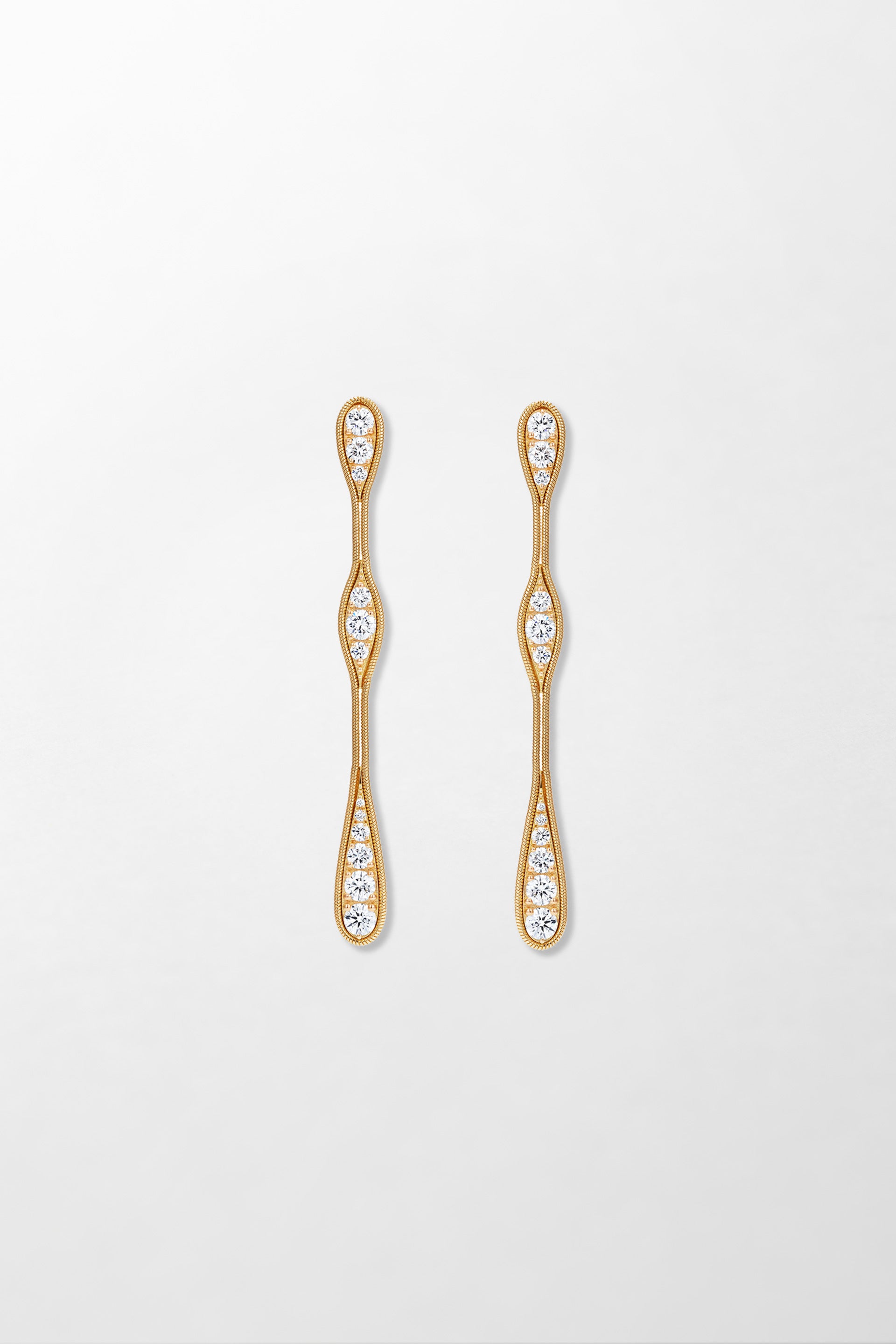Fluid Diamonds Earrings
