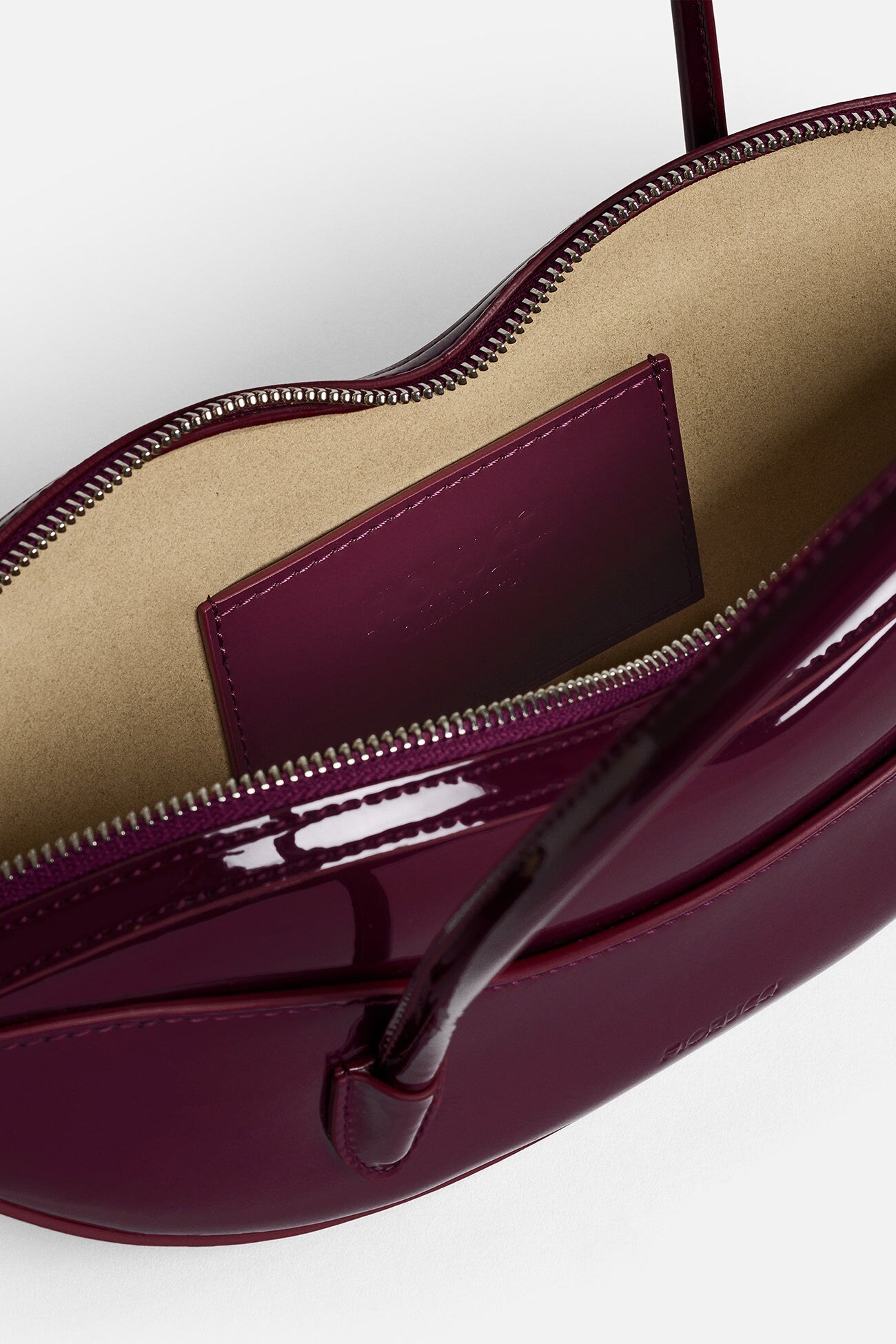 interior view with faux-suede lining