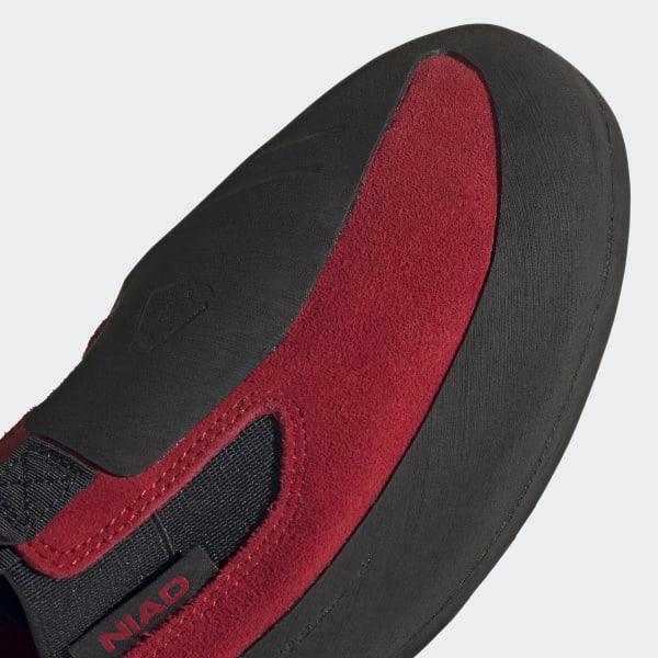 toe-rand detail