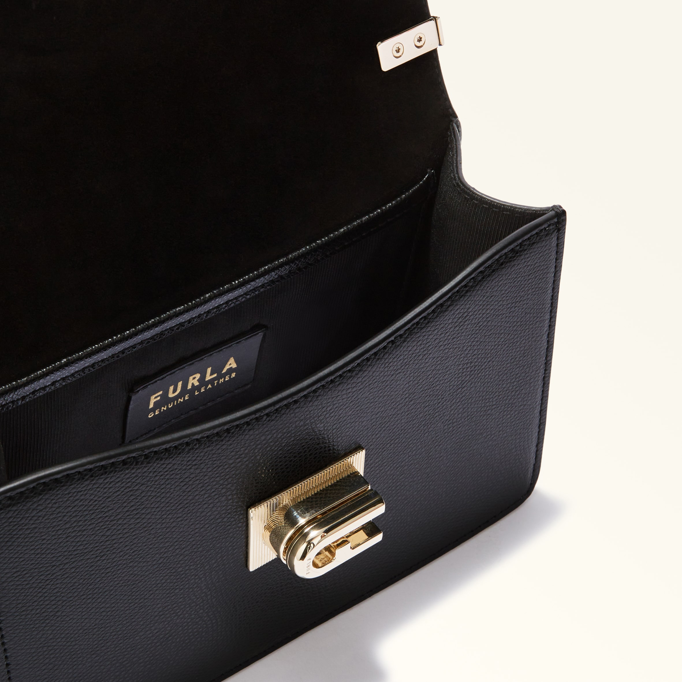 interior card pocket and flap construction