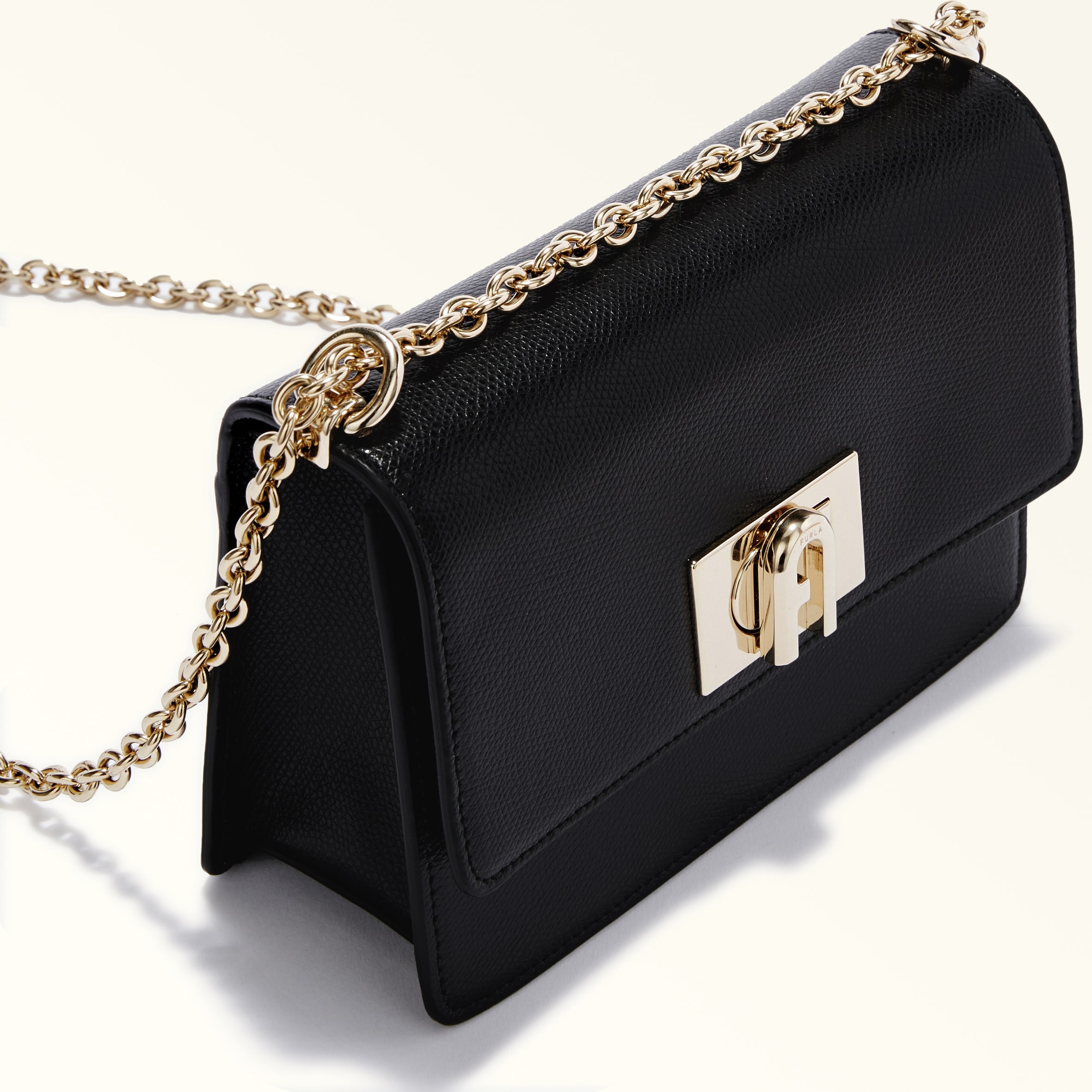 side profile with chain and structured base