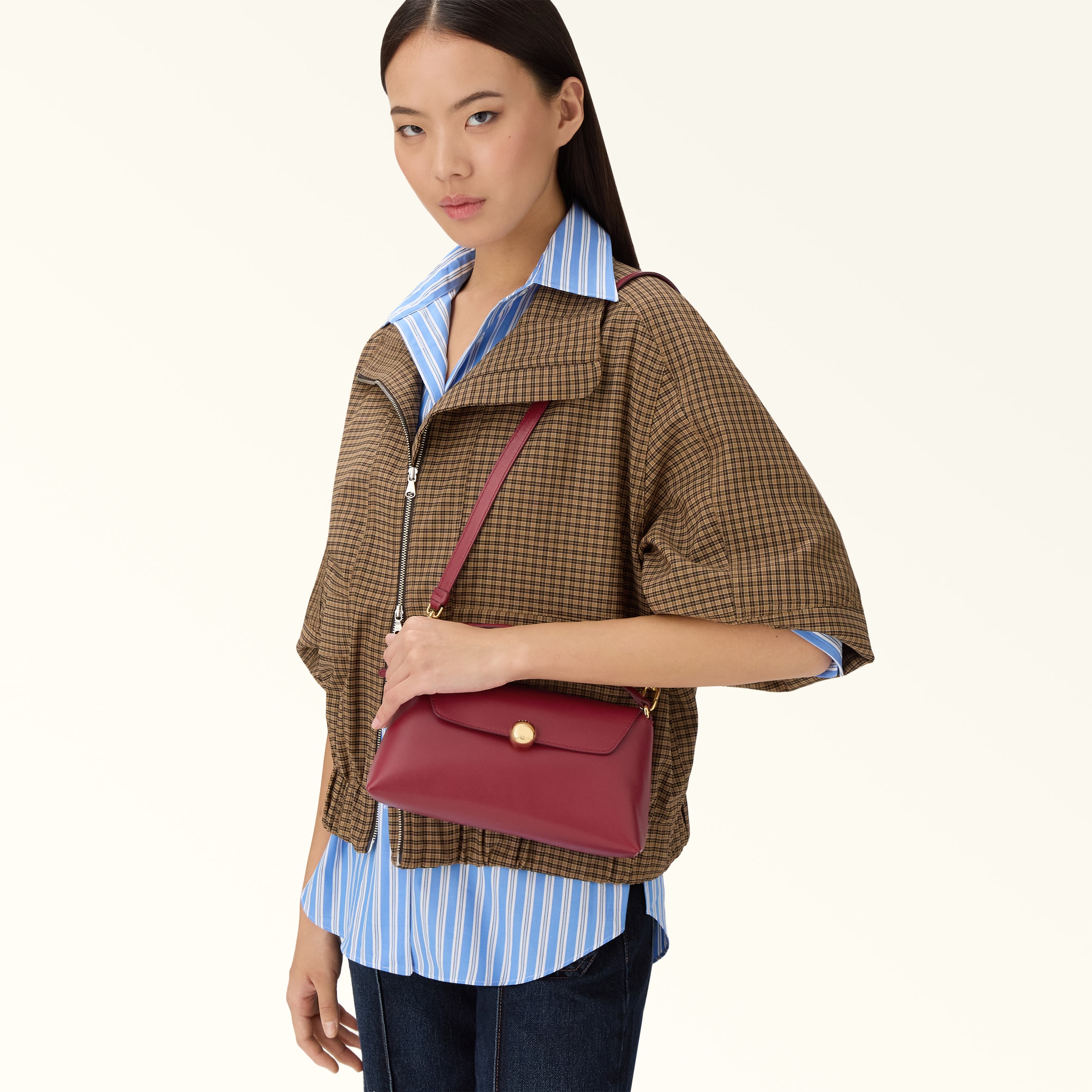crossbody styling view