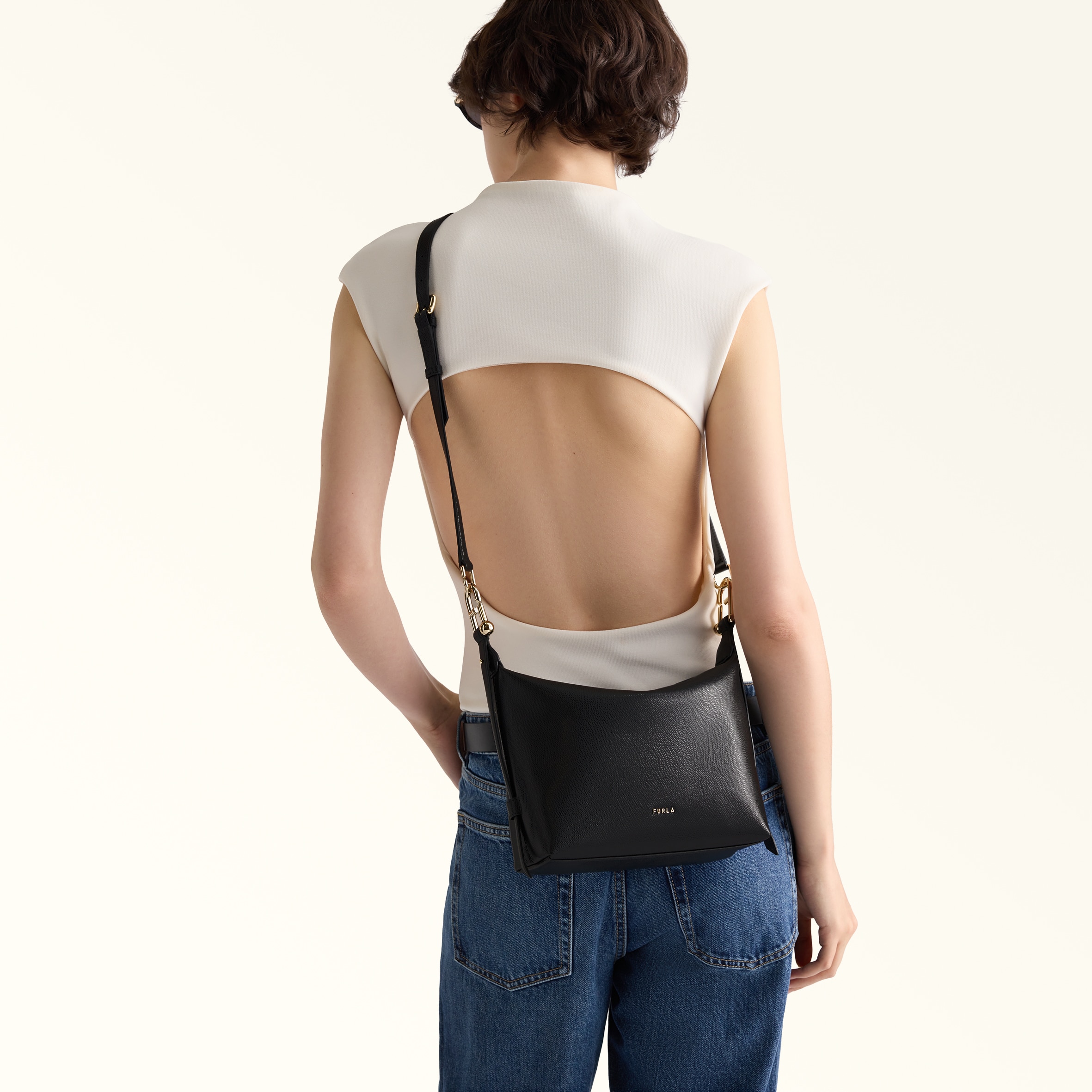 worn over the shoulder