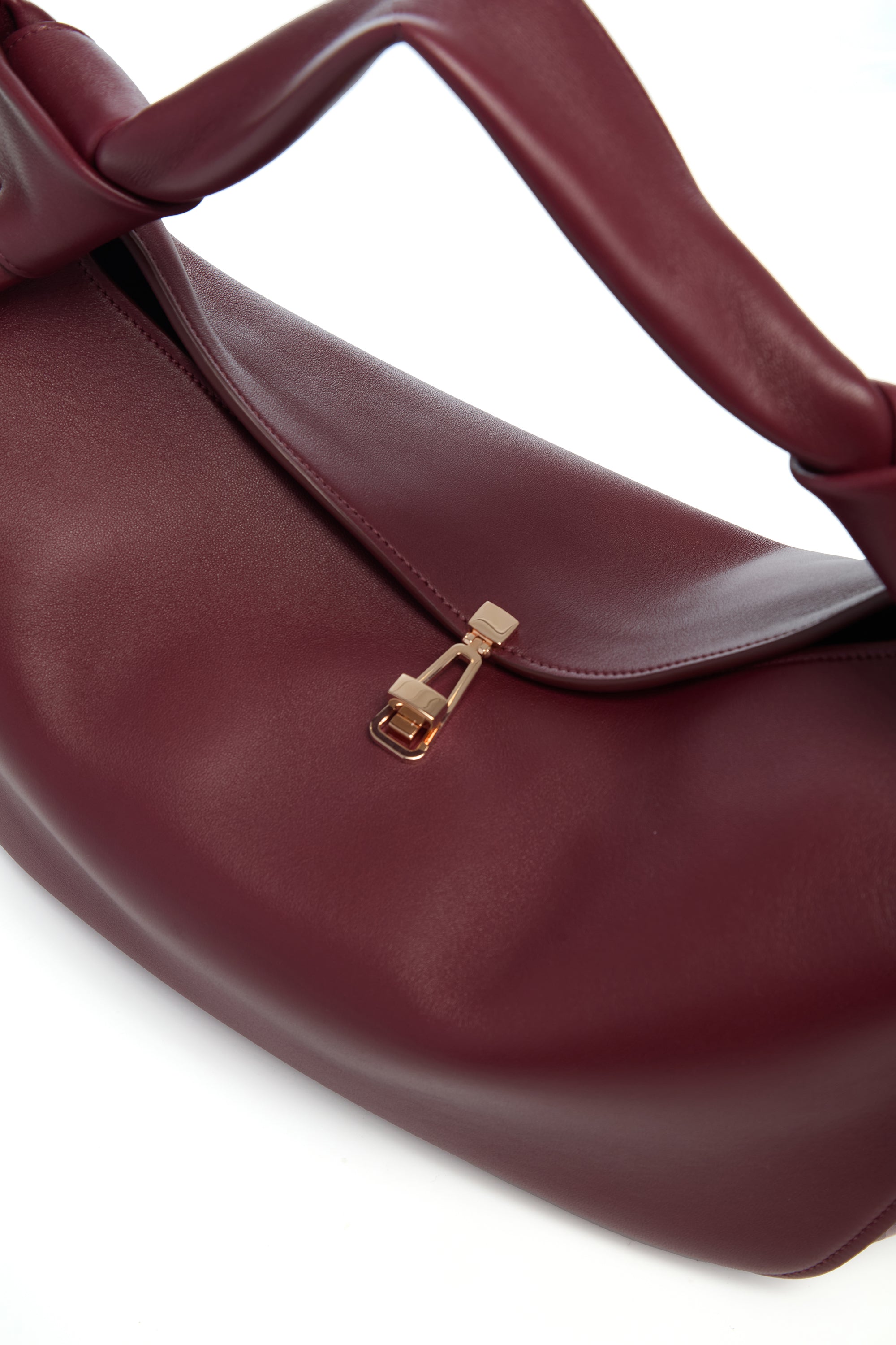 clasp detail