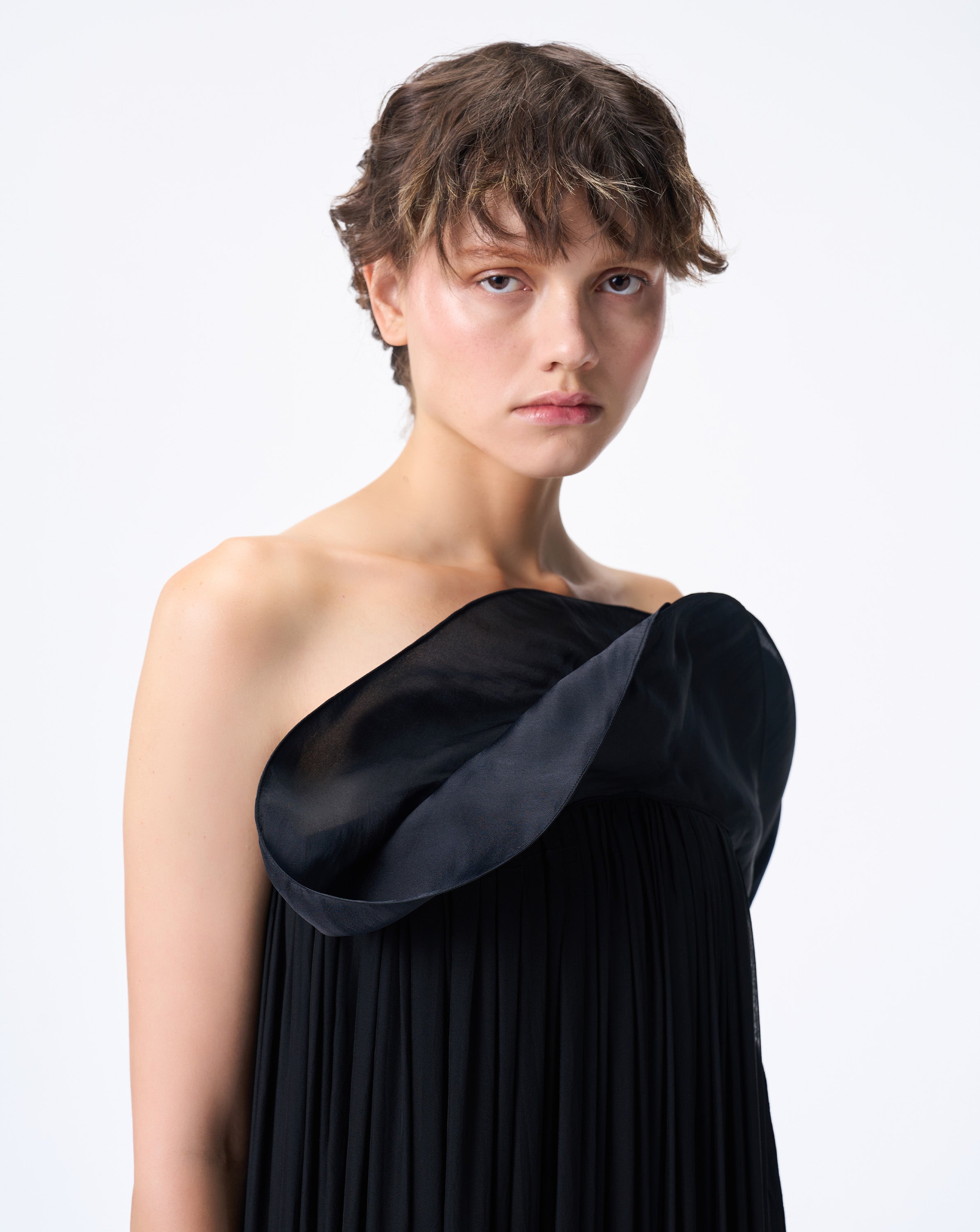Back and hem view