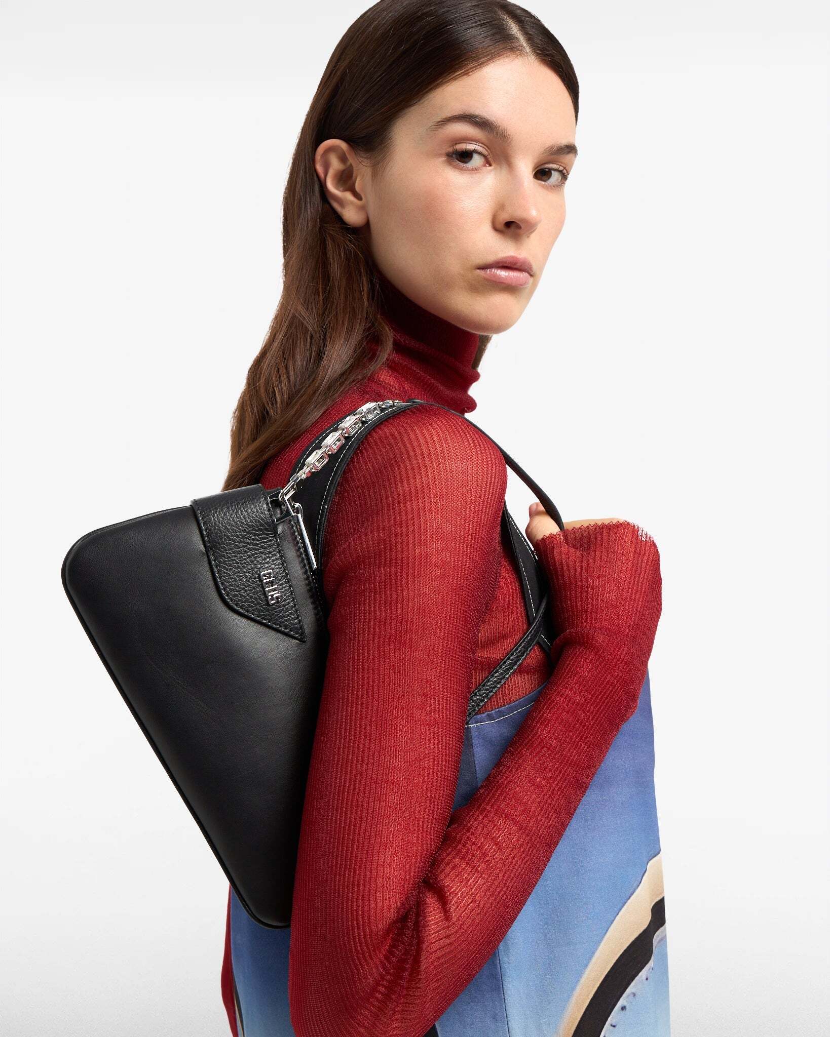 Shoulder profile