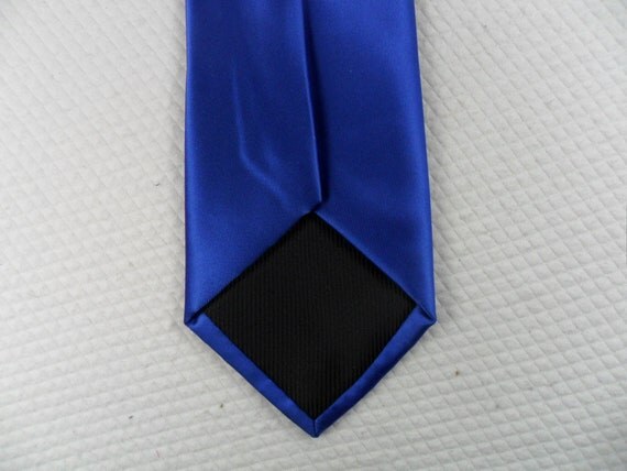 Blue blade detail