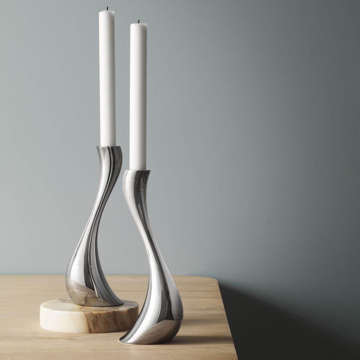 Medium Cobra candleholders in an interior setting