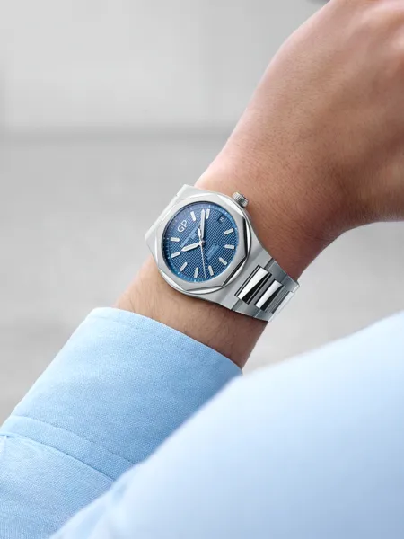 lifestyle wrist view