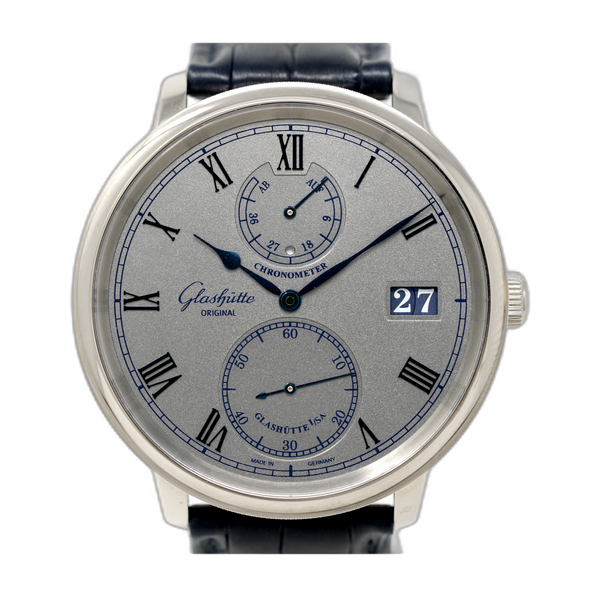 Clean front view of the Senator Chronometer
