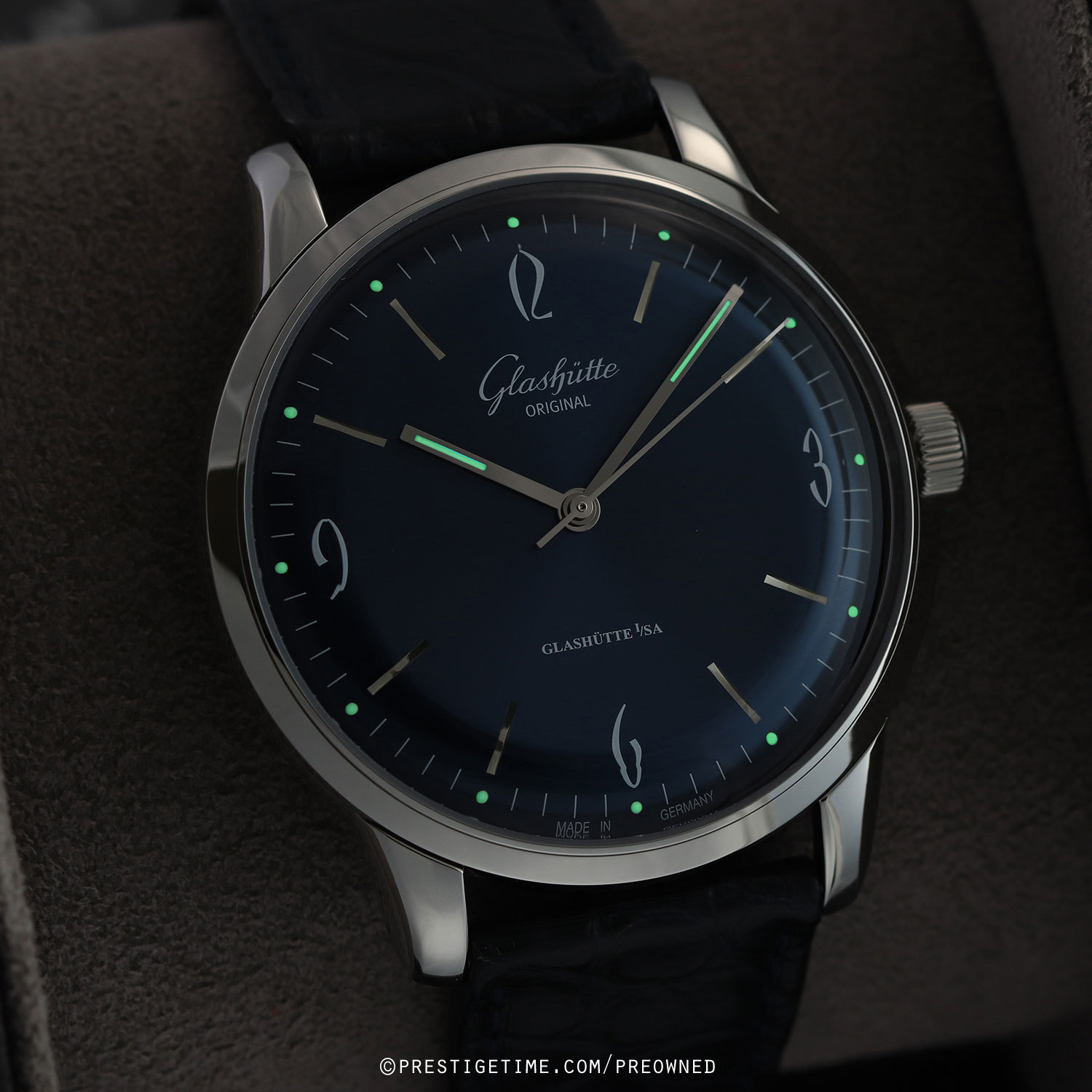 Sixties blue dial on leather strap