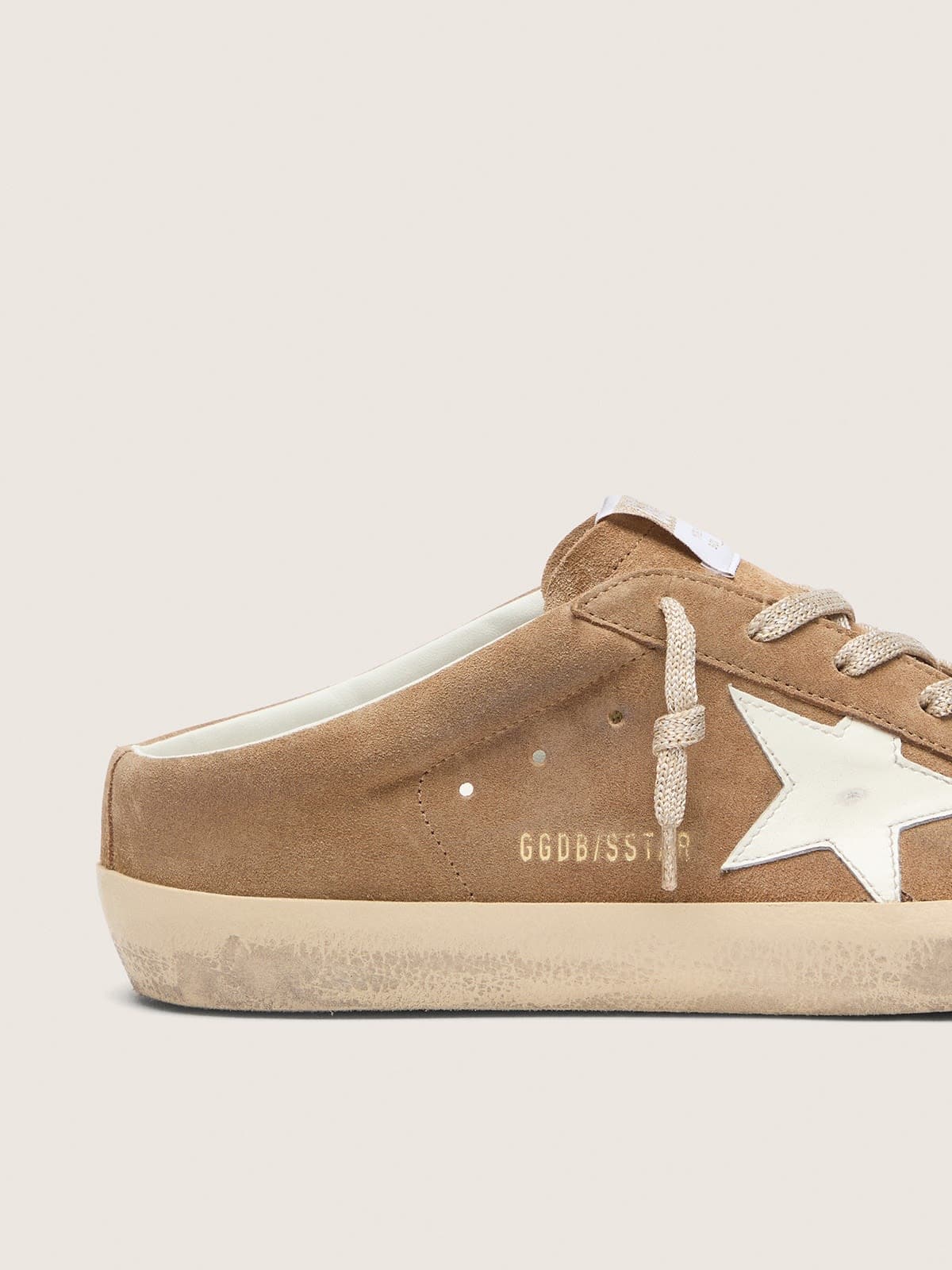 heel and star detail