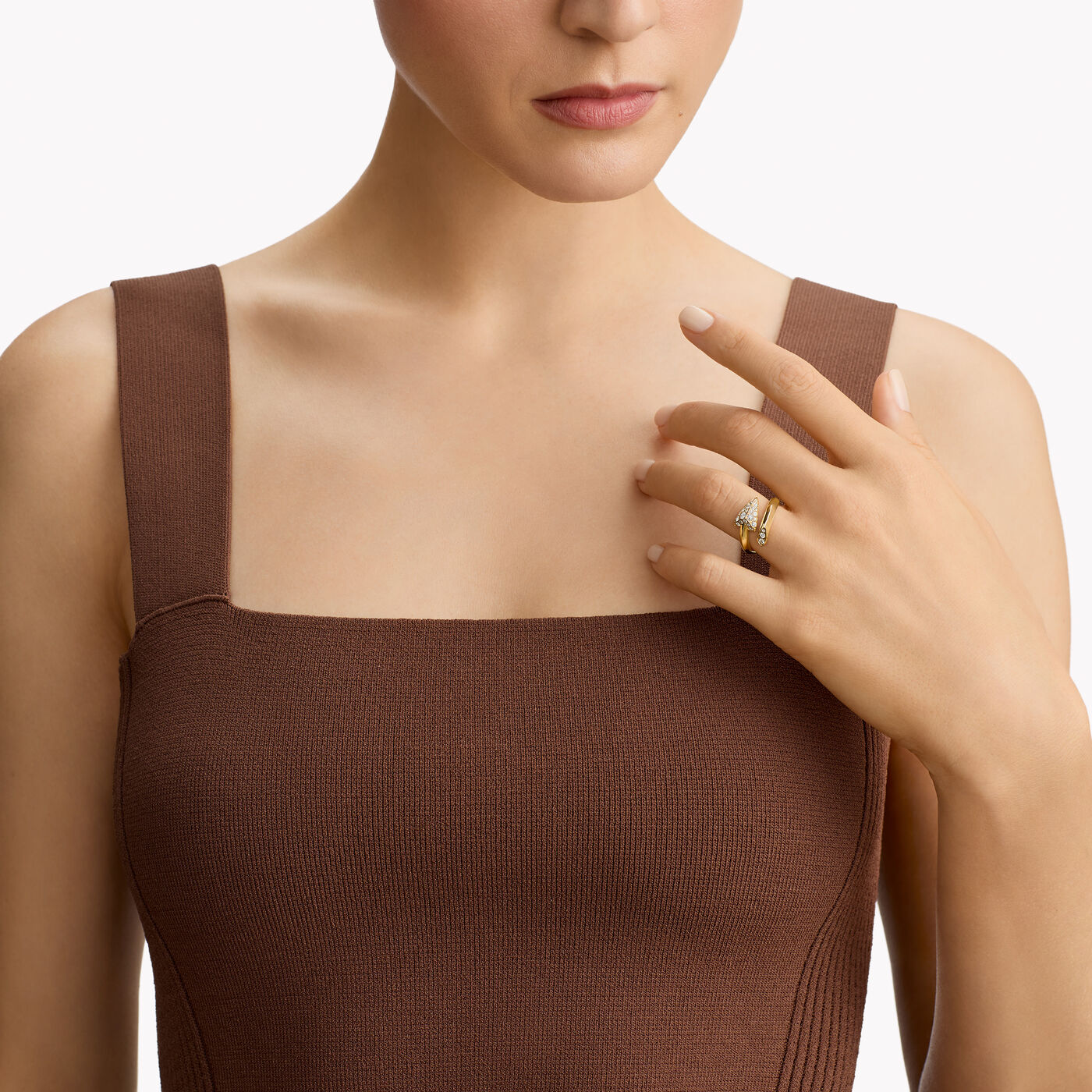 Detail or alternate official product view