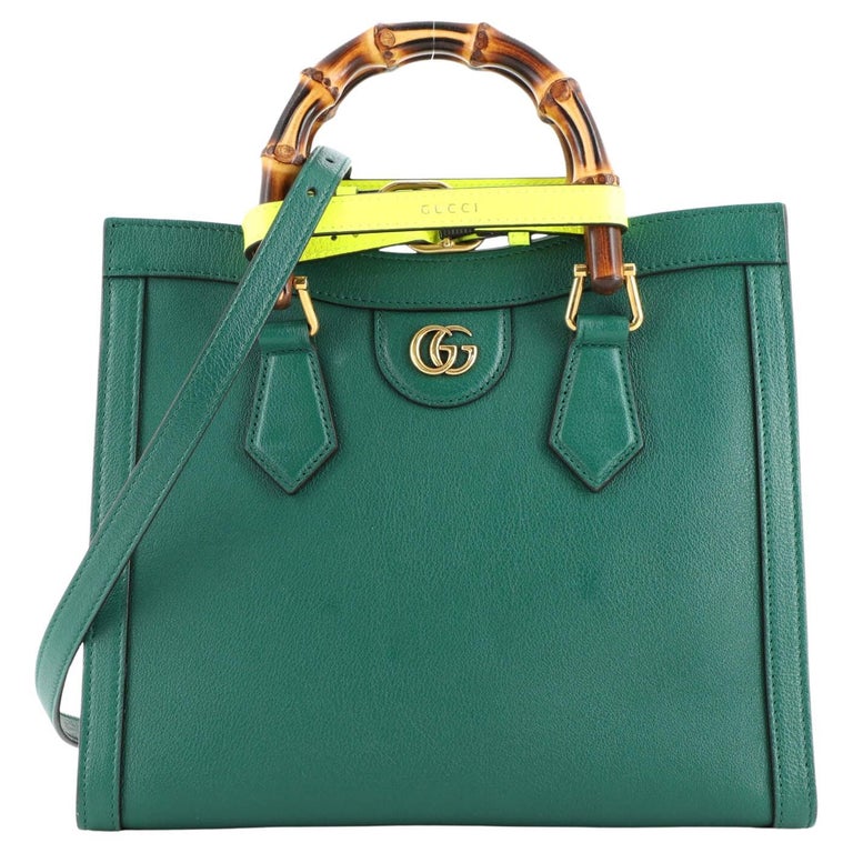 Structured open tote body