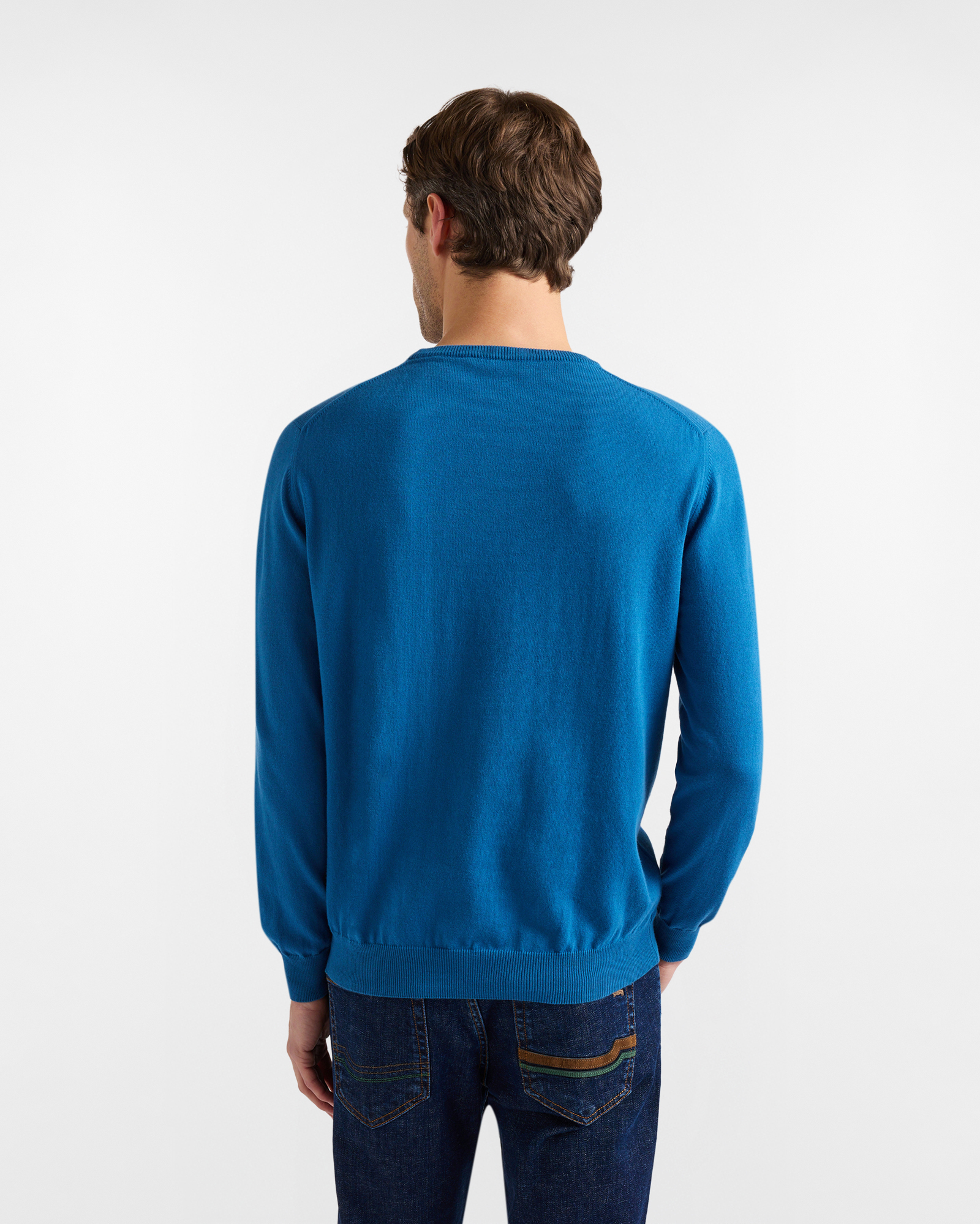 Alternate angle showing the knit essential silhouette