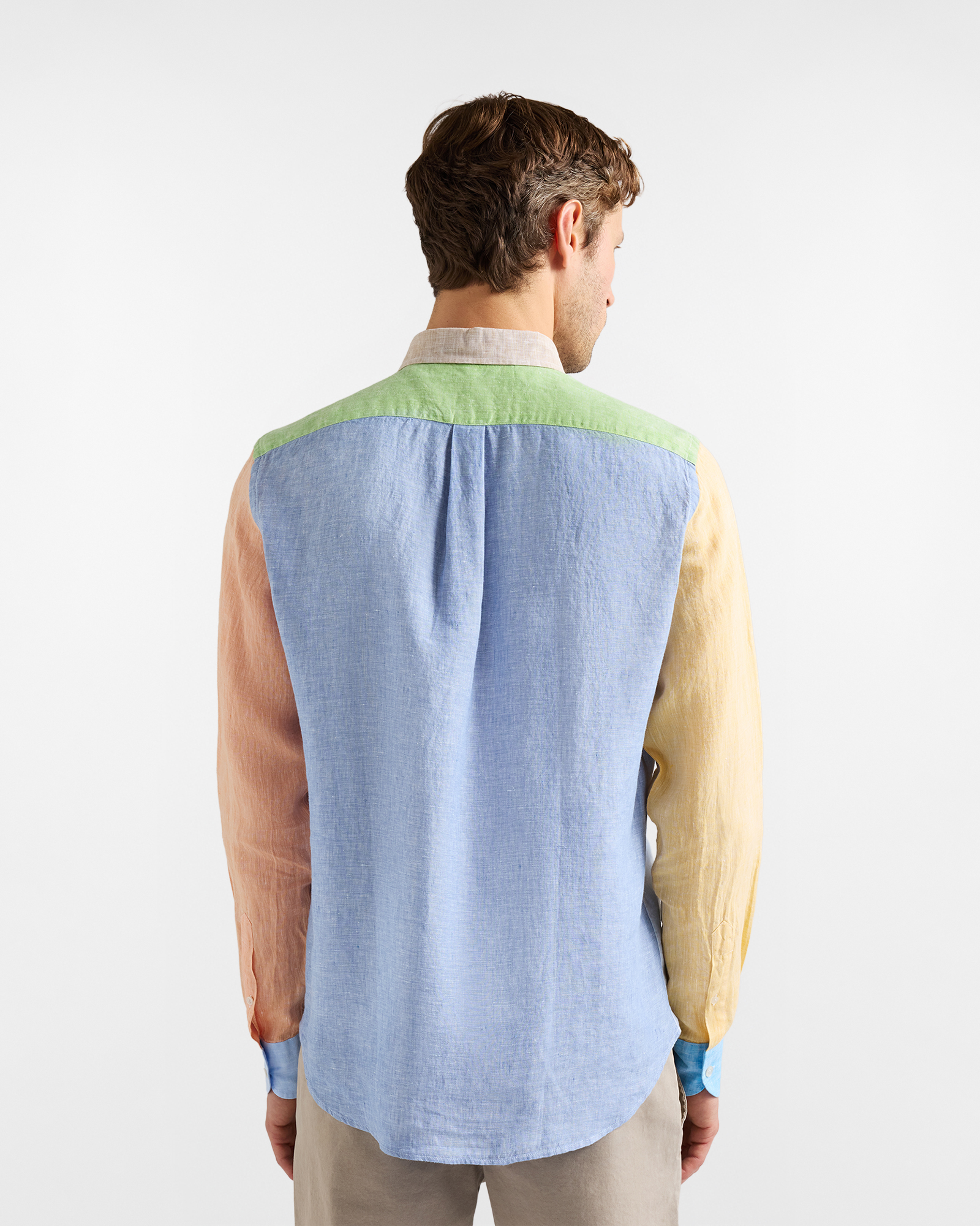 Back or profile view from the official gallery