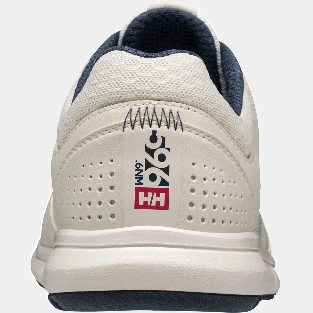 heel view with HH sailing logo