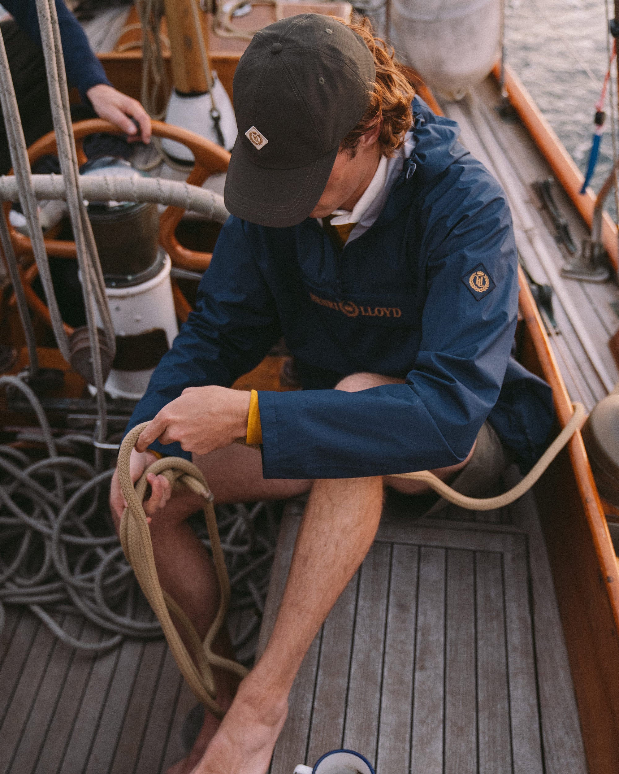 Official navy smock packshot