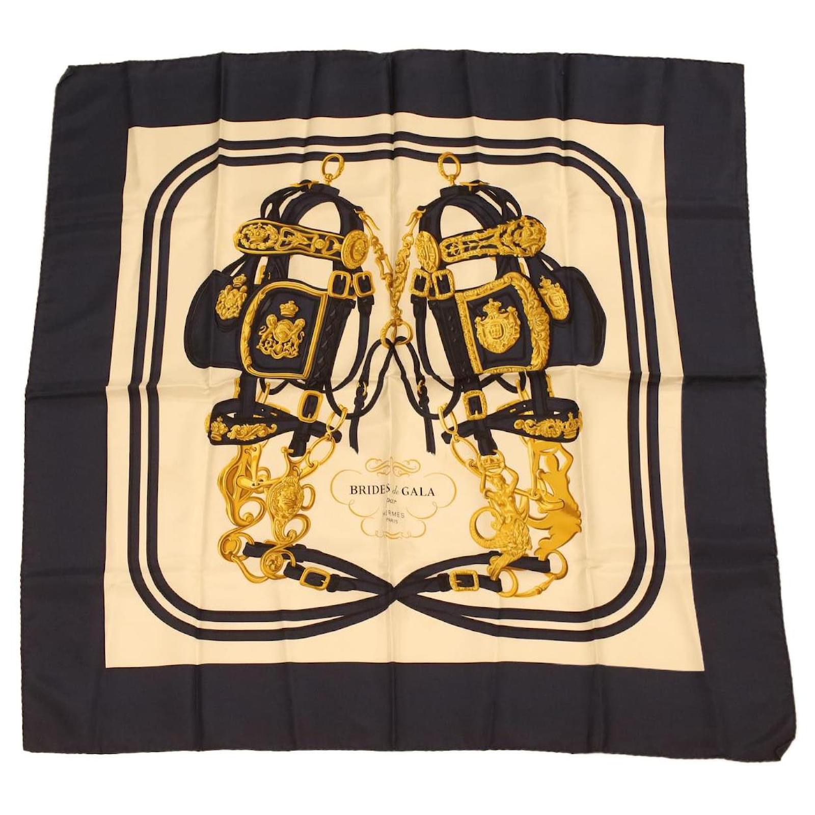 Carré 90 Silk Scarf