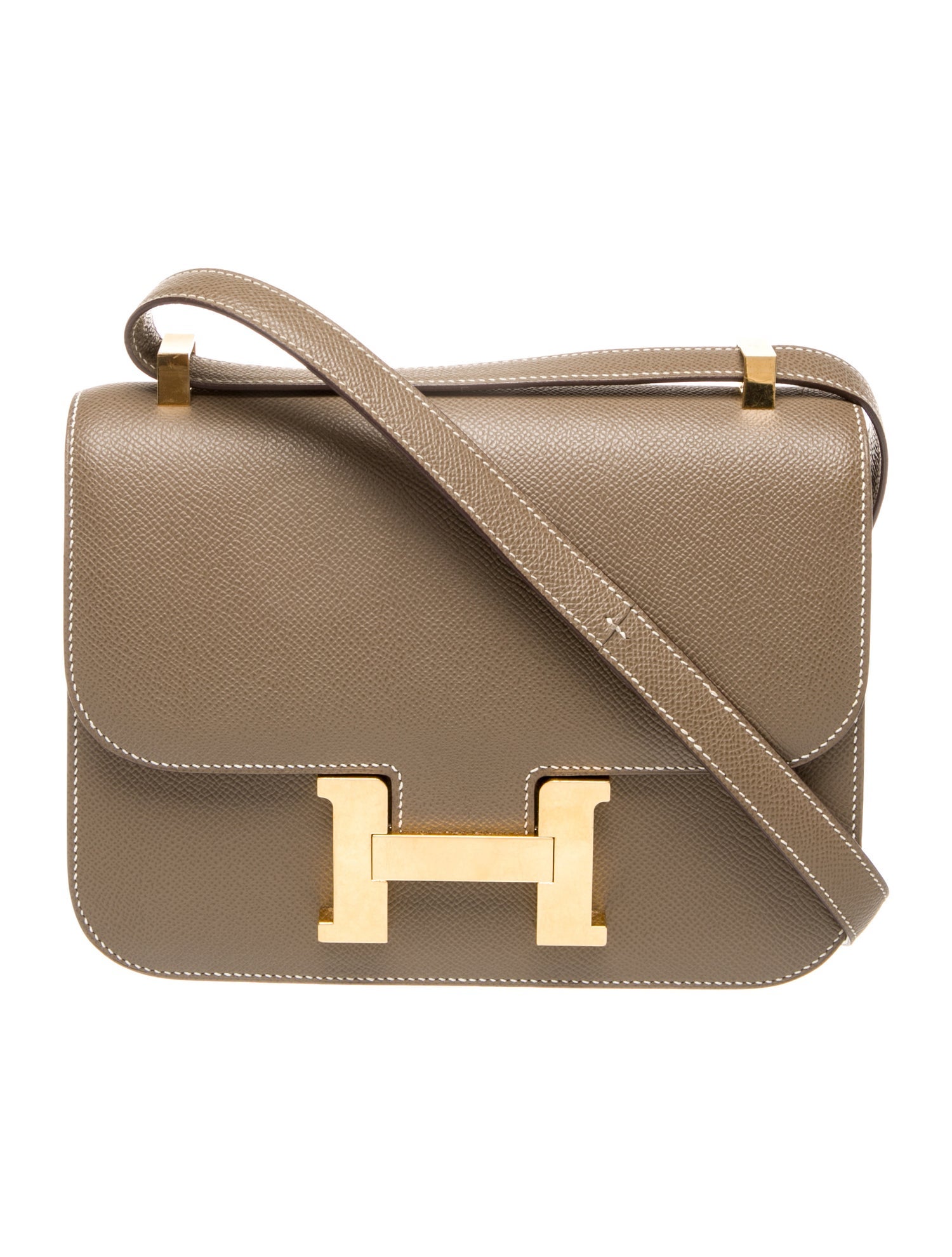 Constance in étoupe — the rectangular flap and adjustable strap