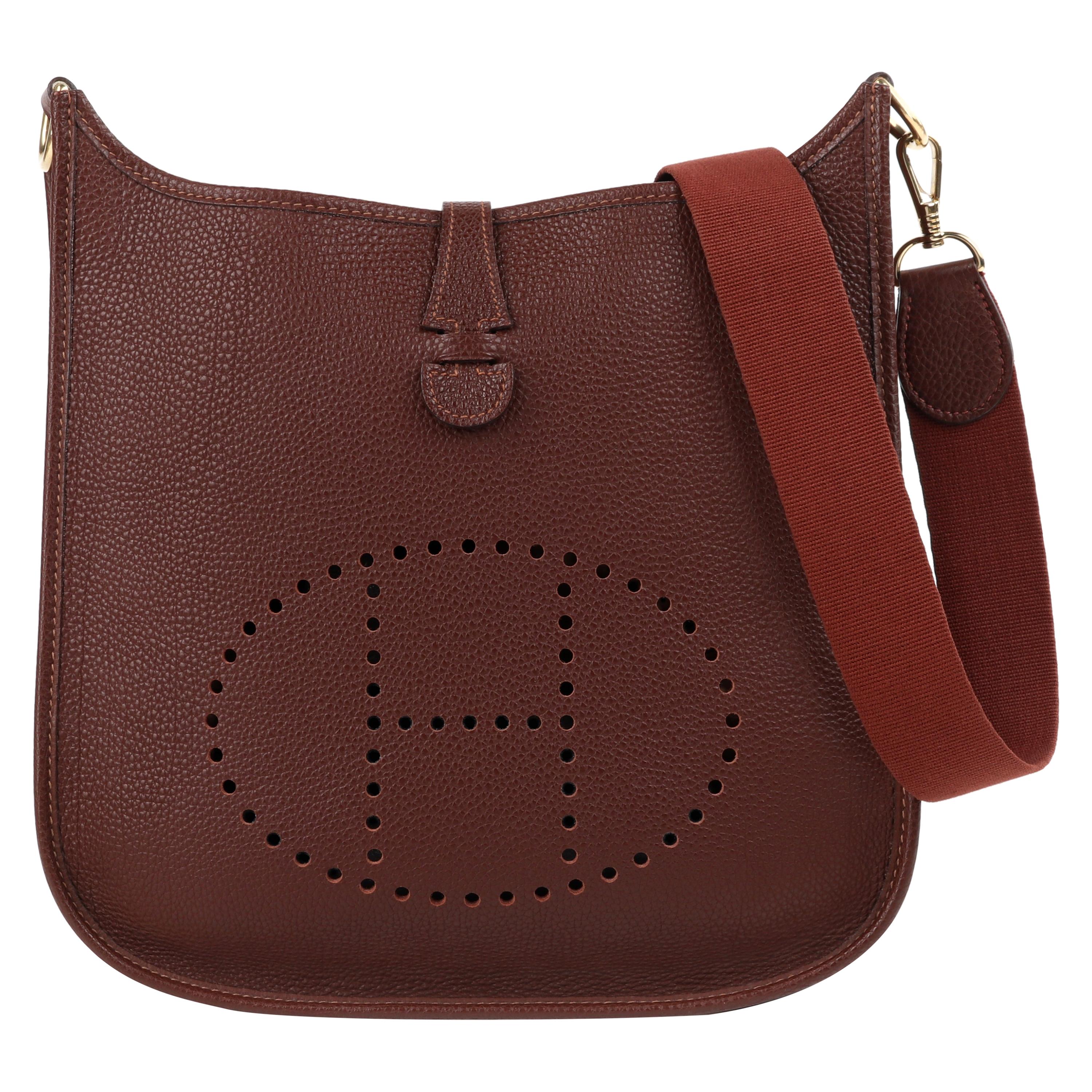 Havane Evelyne with the cavale canvas crossbody strap