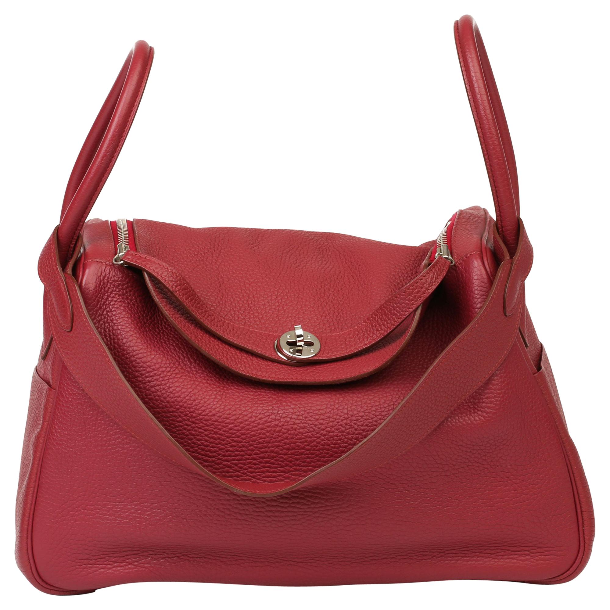 Rouge Lindy with the central turn-lock and double-zip top