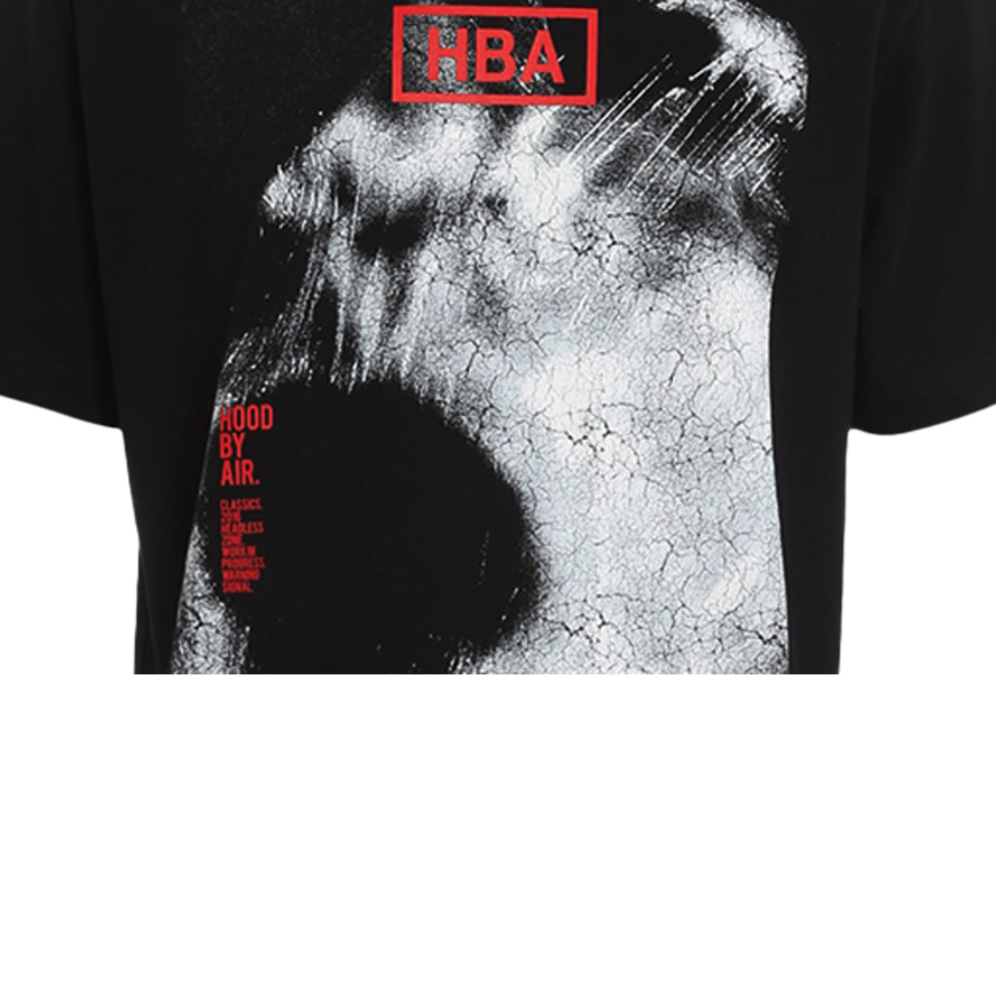Upper-body crop — structured tee block