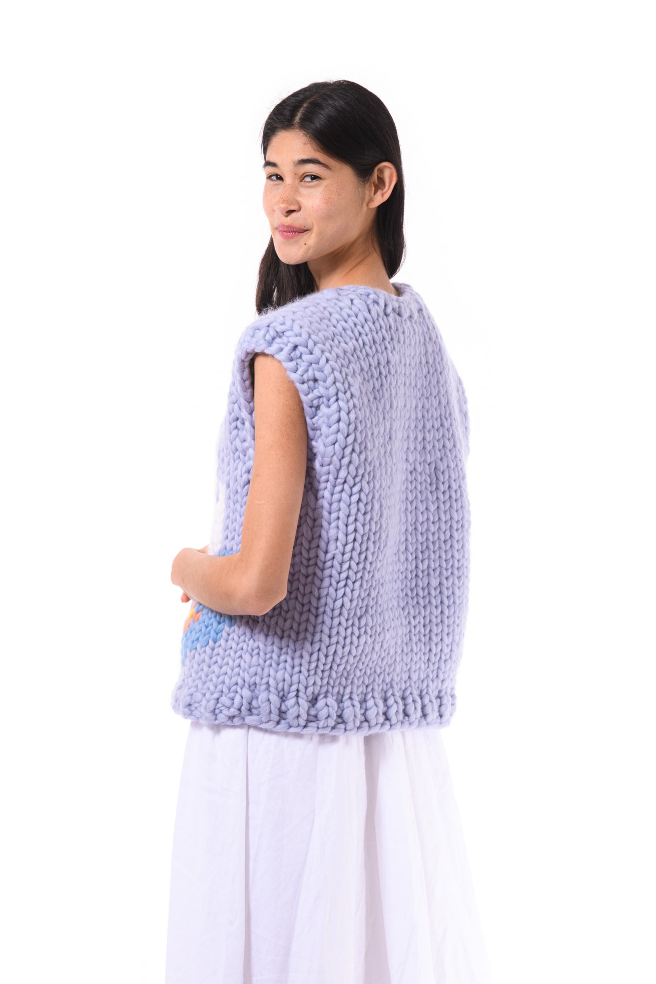 Back view showing the plain reverse of the chunky knit